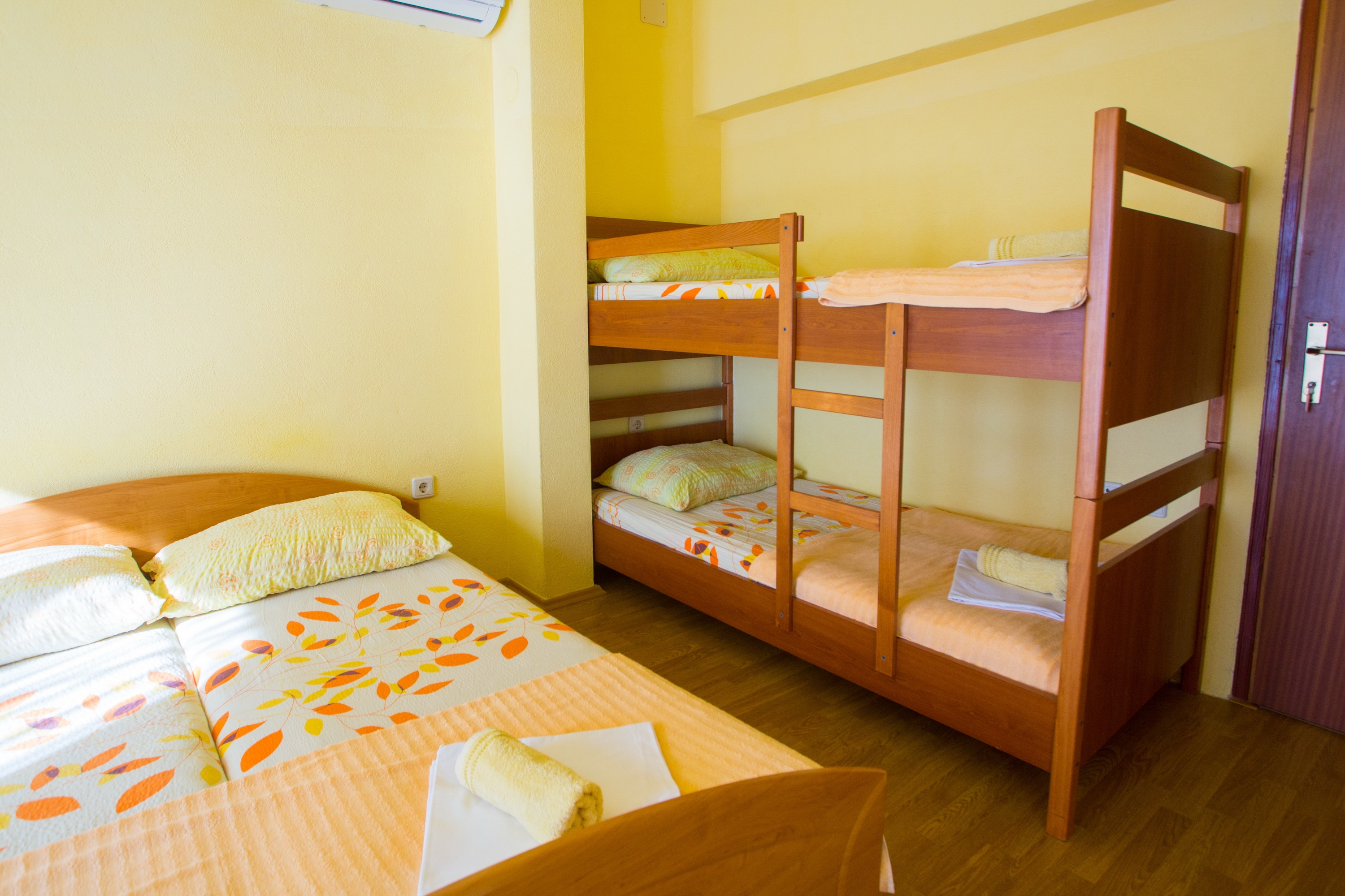 Studio flat with terrace and sea view Baška Voda, Makarska  AS-b