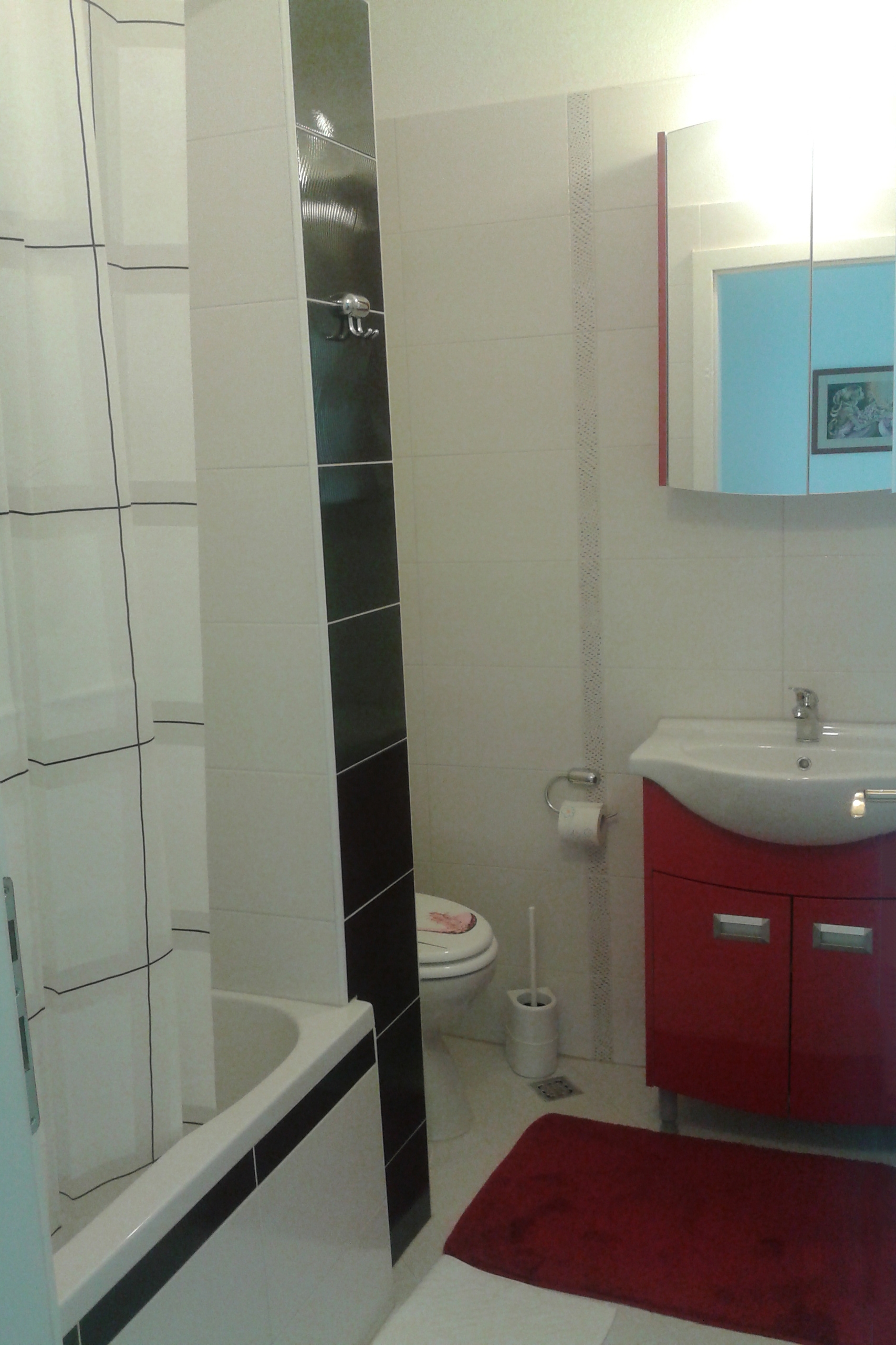 Three bedroom apartment with balcony and sea view Makarska  A-a