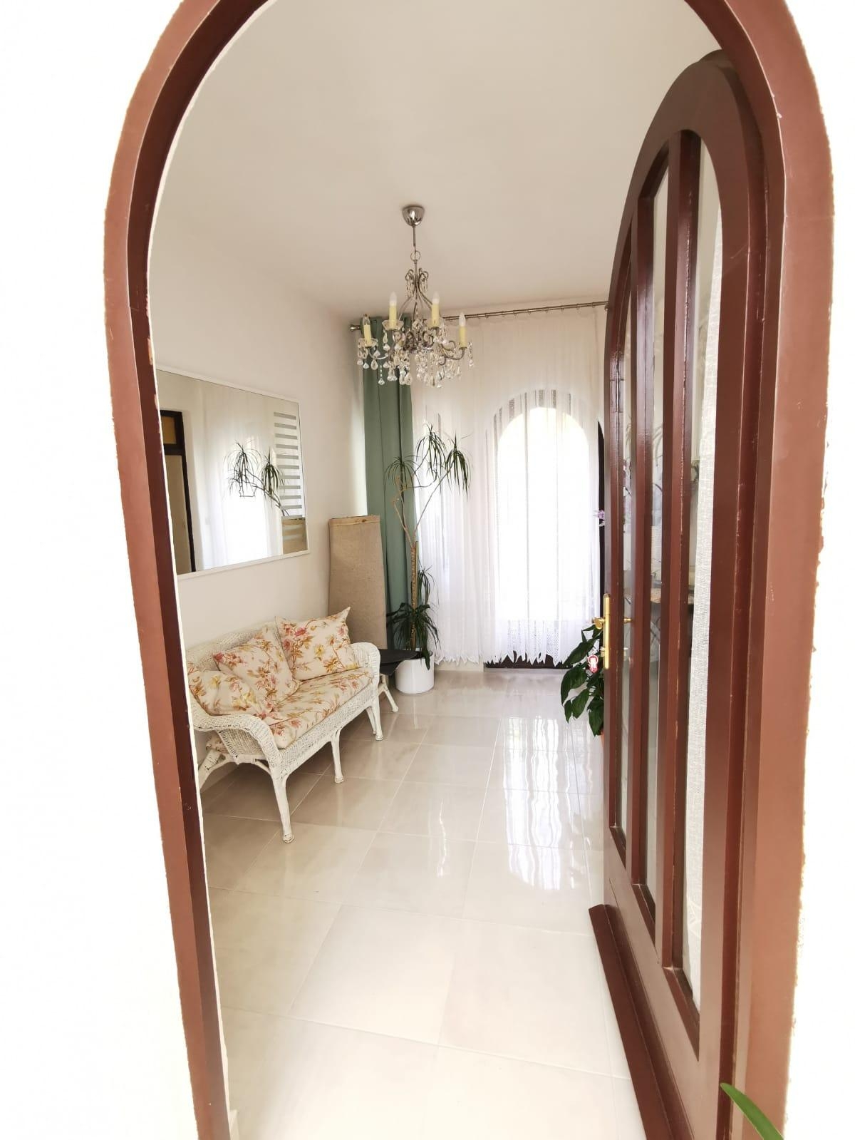 Three bedroom apartment with balcony and sea view Makarska  A-a