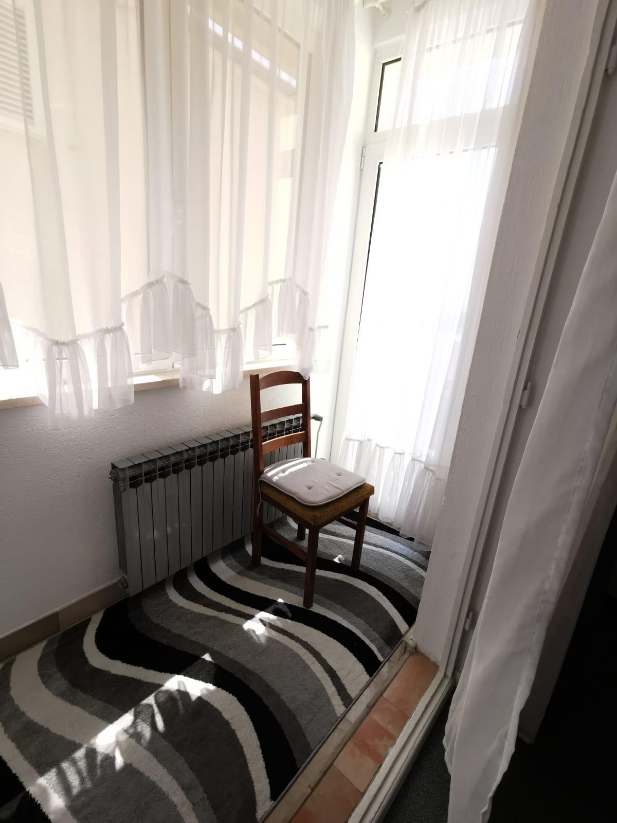 Three bedroom apartment with balcony and sea view Makarska  A-a