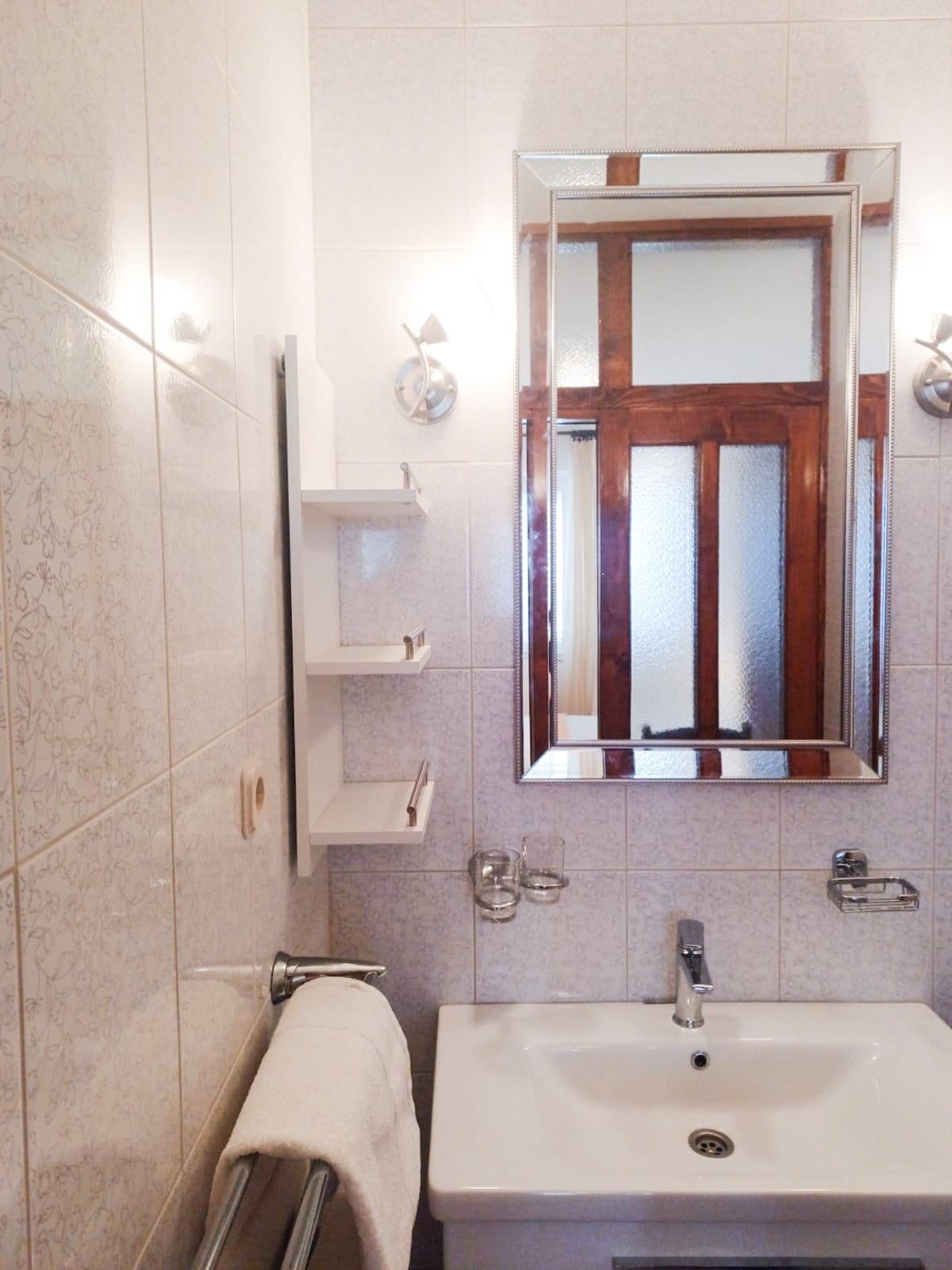 Two bedroom apartment with terrace Makarska  A-b