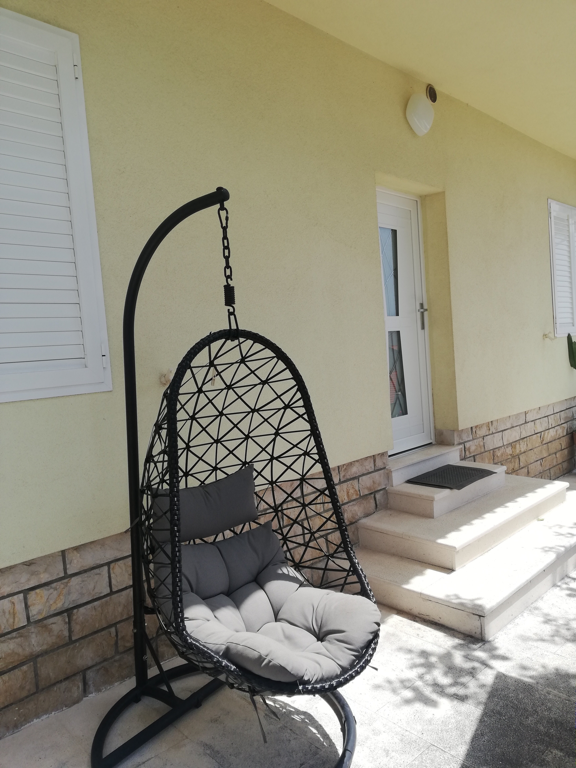 Two bedroom apartment with terrace Makarska  A-b