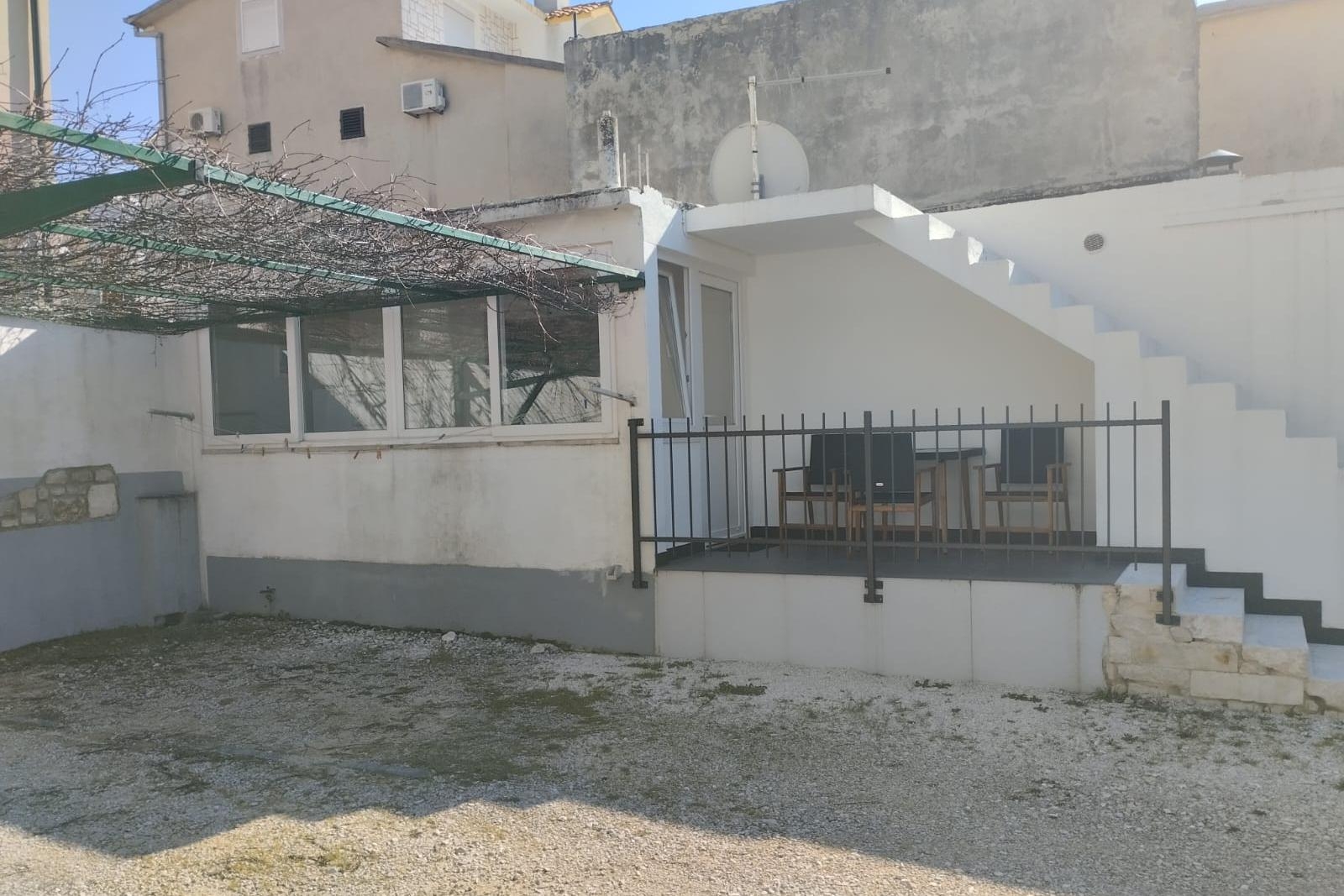 Two bedroom apartment with terrace Baška Voda, Makarska  A-b
