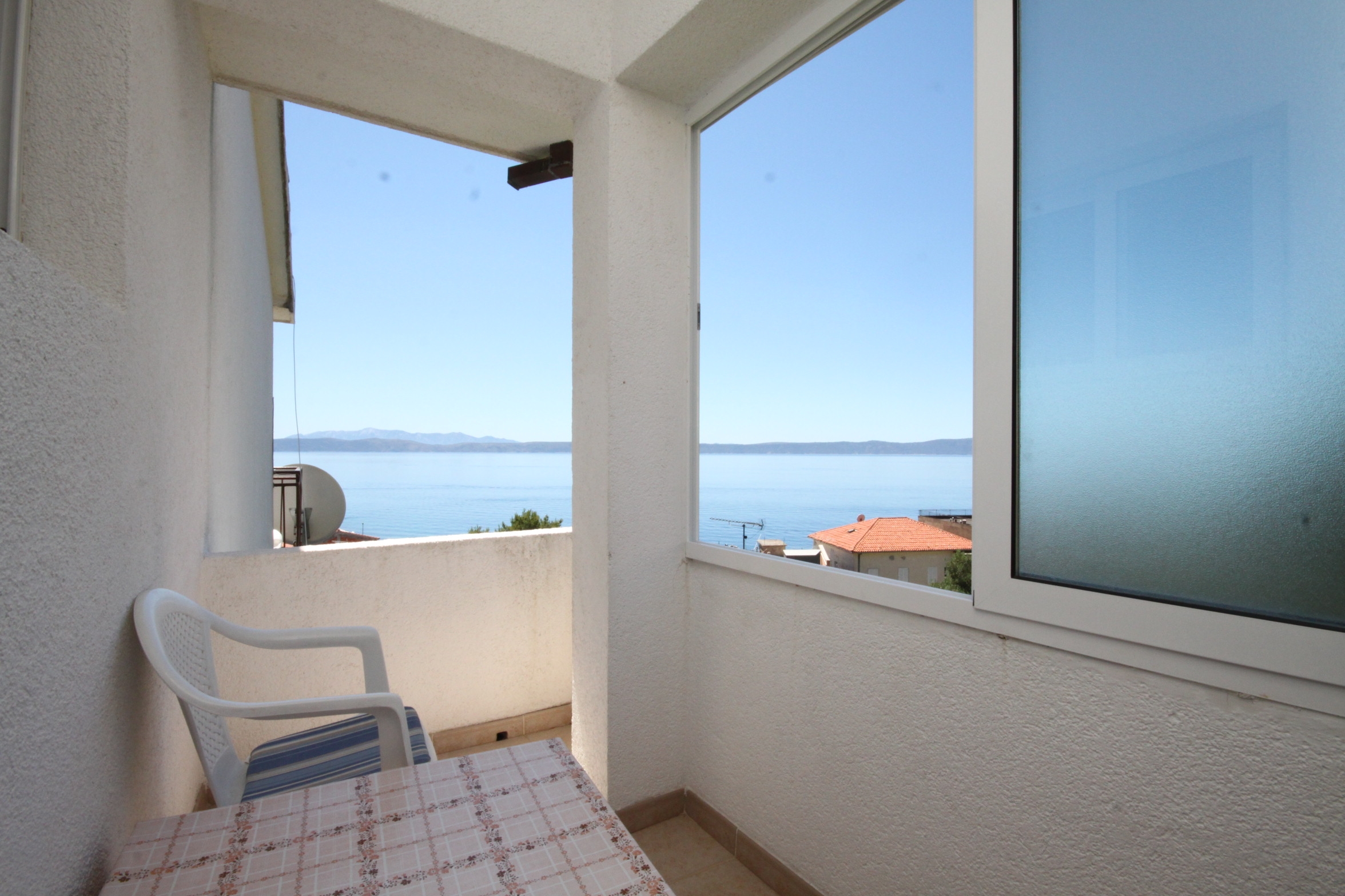 One bedroom apartment with balcony and sea view Podgora, Makarska  A-b