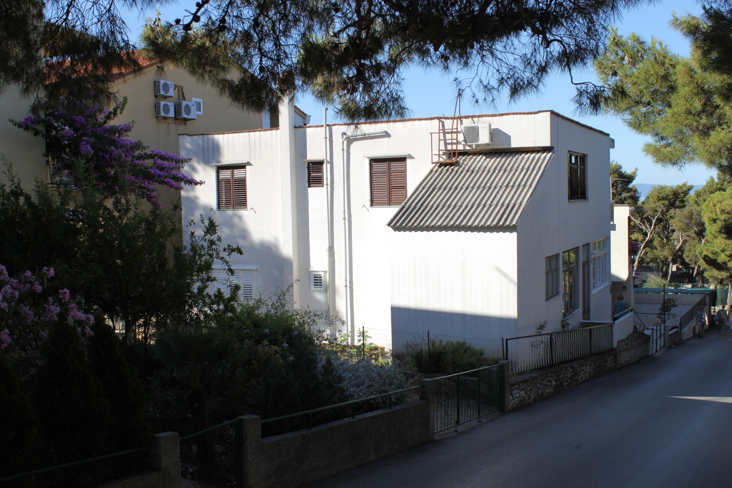 Room with air-conditioning Makarska (S-6778-b) Room with air-conditioning Makarska (S-6778-b)