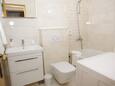 Ванная комната Podgora, Ванная комната в размещении типа apartment, WiFi.