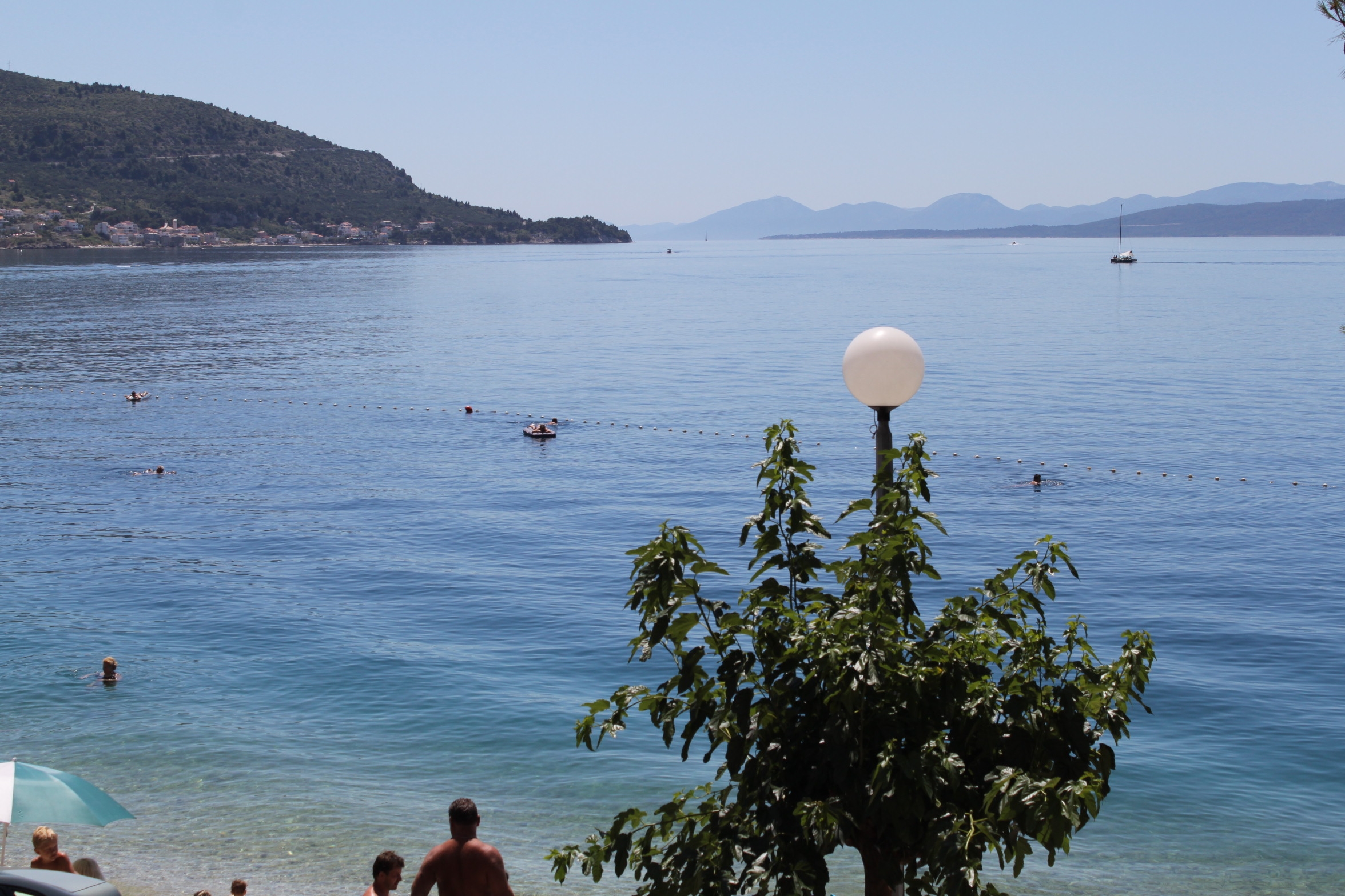 Four bedroom apartment near beach Podgora, Makarska  A-a