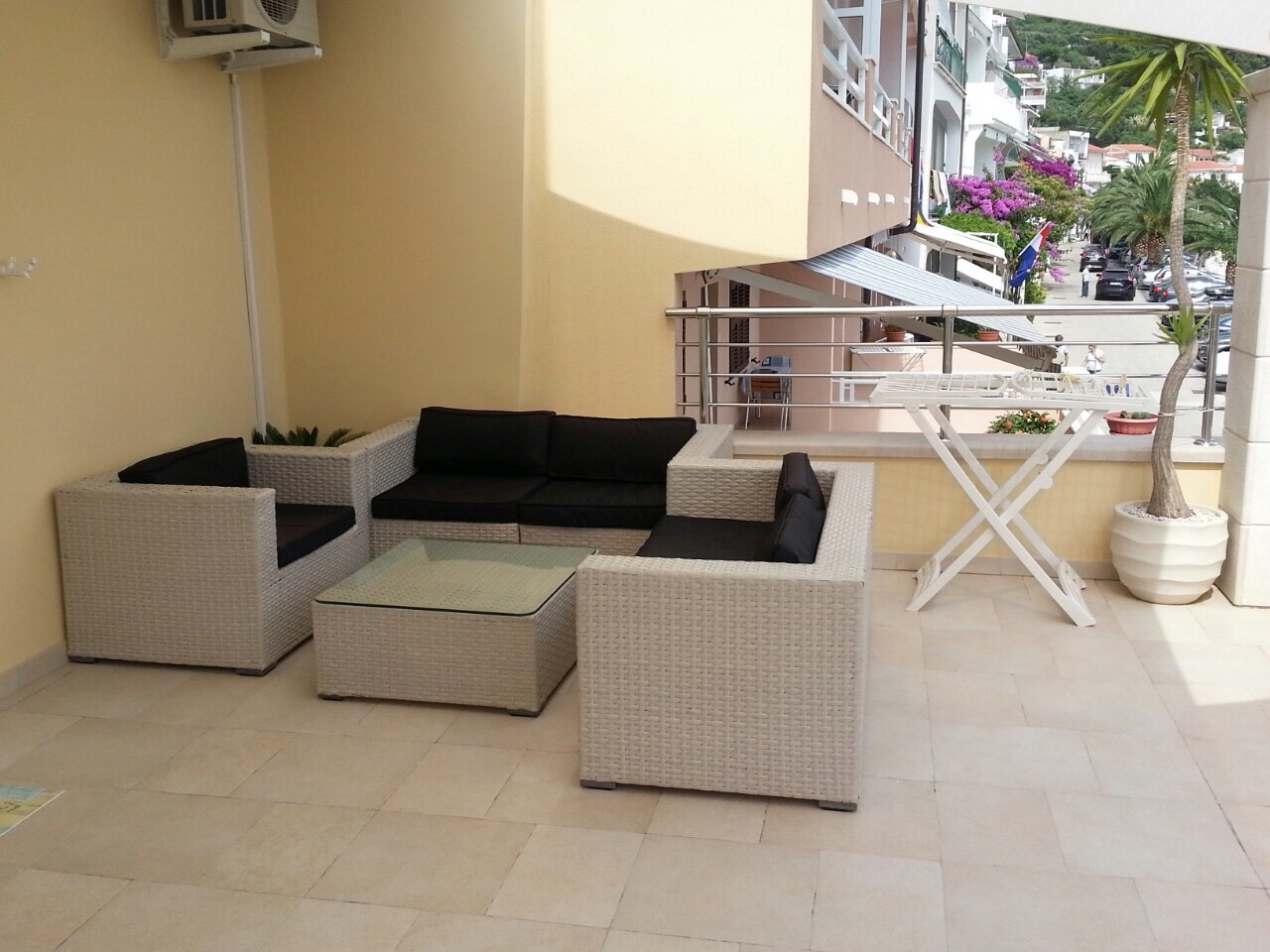 Four bedroom apartment near beach Podgora, Makarska  A-a