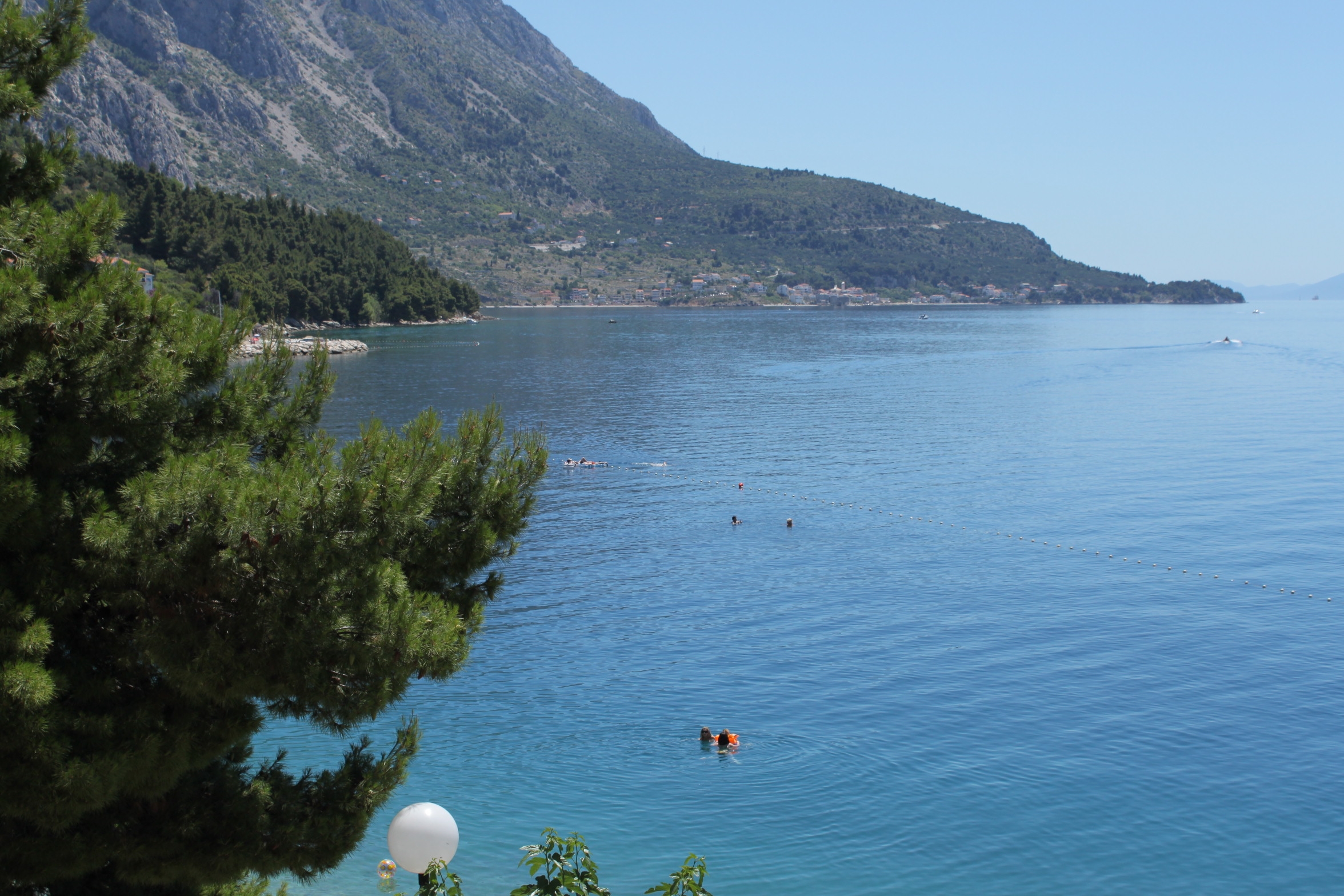 Two bedroom apartment near beach Podgora, Makarska  A-a