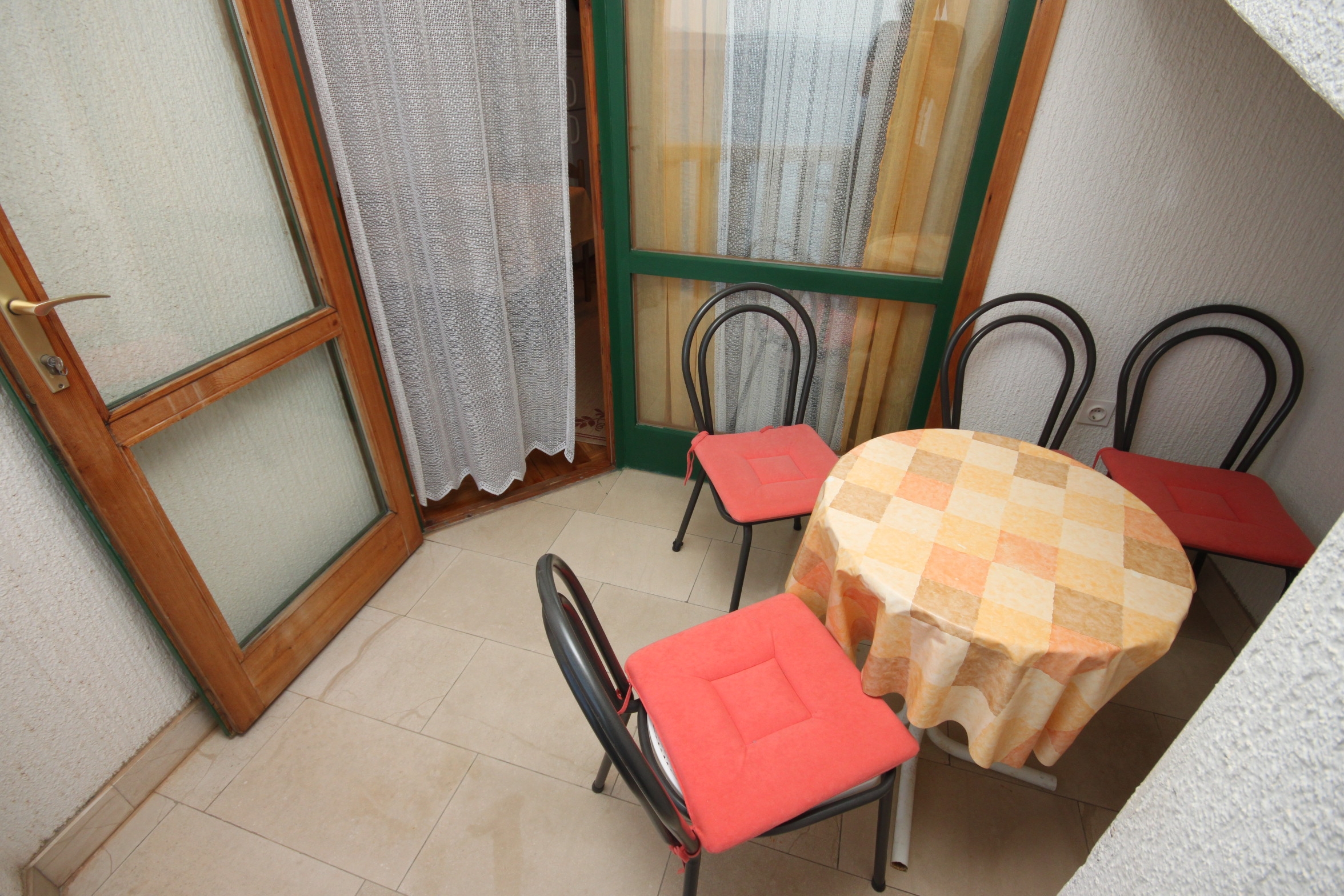 Two bedroom apartment near beach Podgora, Makarska  A-b