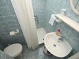 Ванная комната 2 Podgora, Ванная комната 2 в размещении типа apartment, Домашние животные допускаются и WiFi.