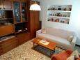 Living room Makarska, Living room in the apartment, air condition available, (pet friendly) and WiFi.