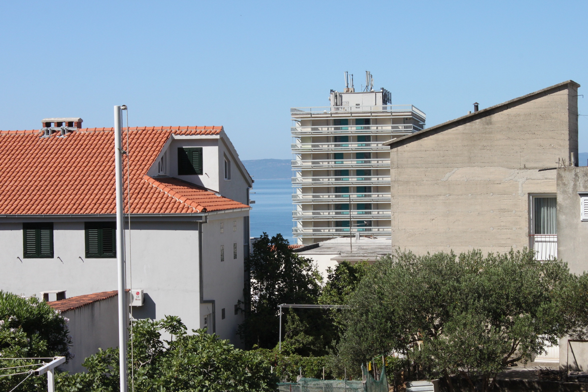 Three bedroom apartment with terrace Makarska  A-c