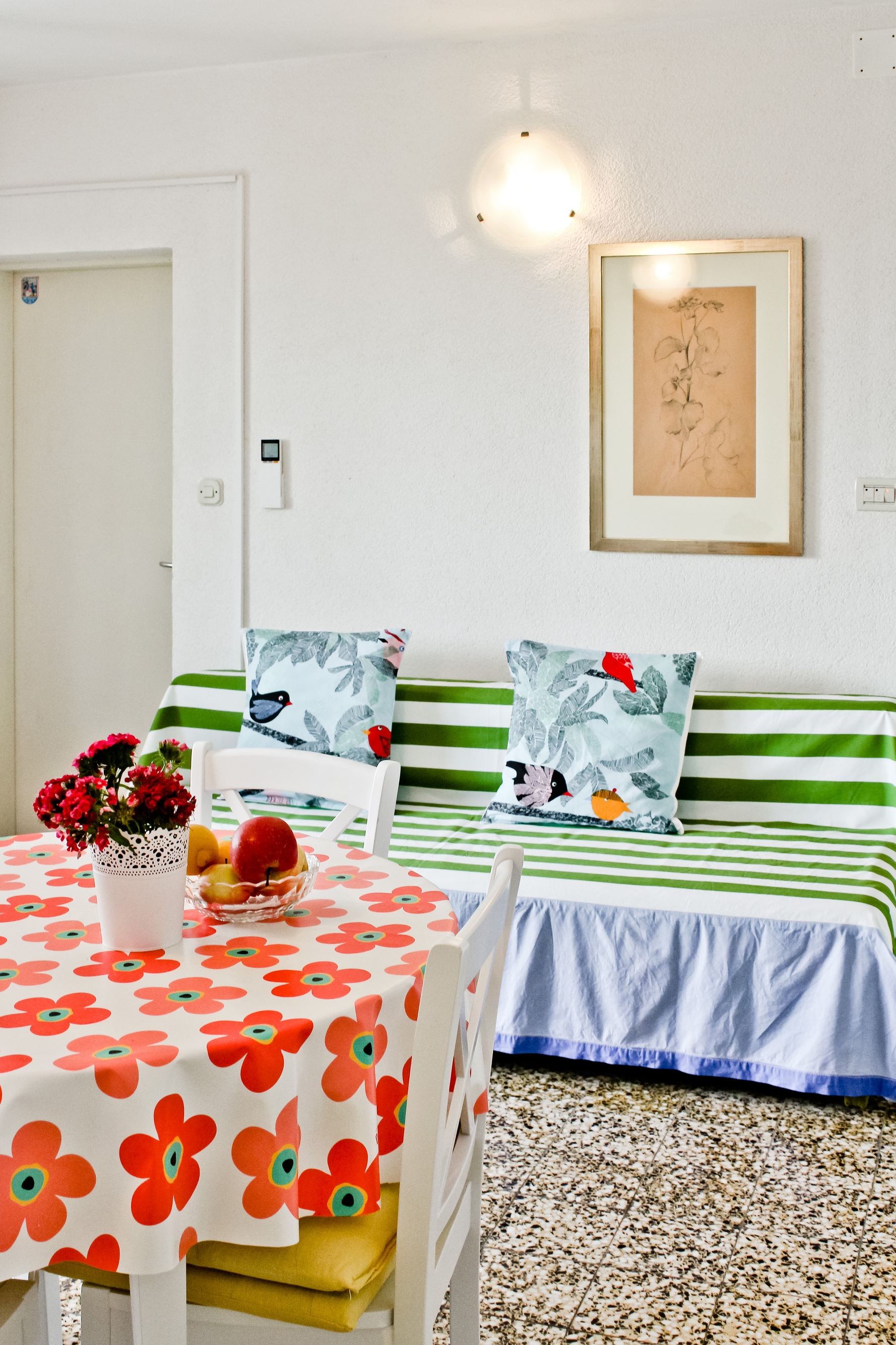 Two bedroom apartment near beach Podgora, Makarska (A-6788-a)