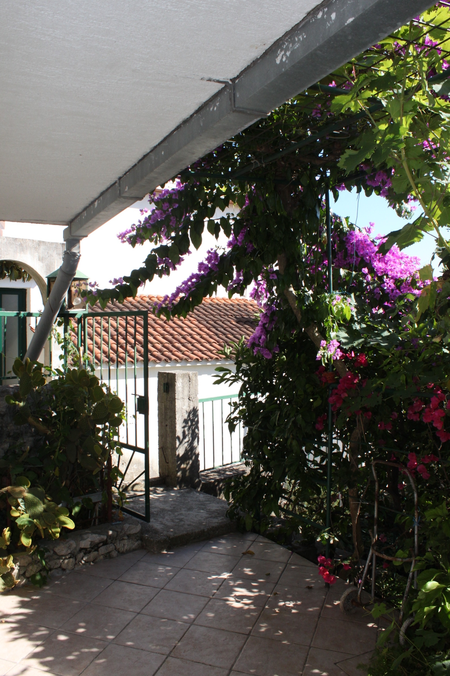 Two bedroom apartment near beach Podgora, Makarska  A-a