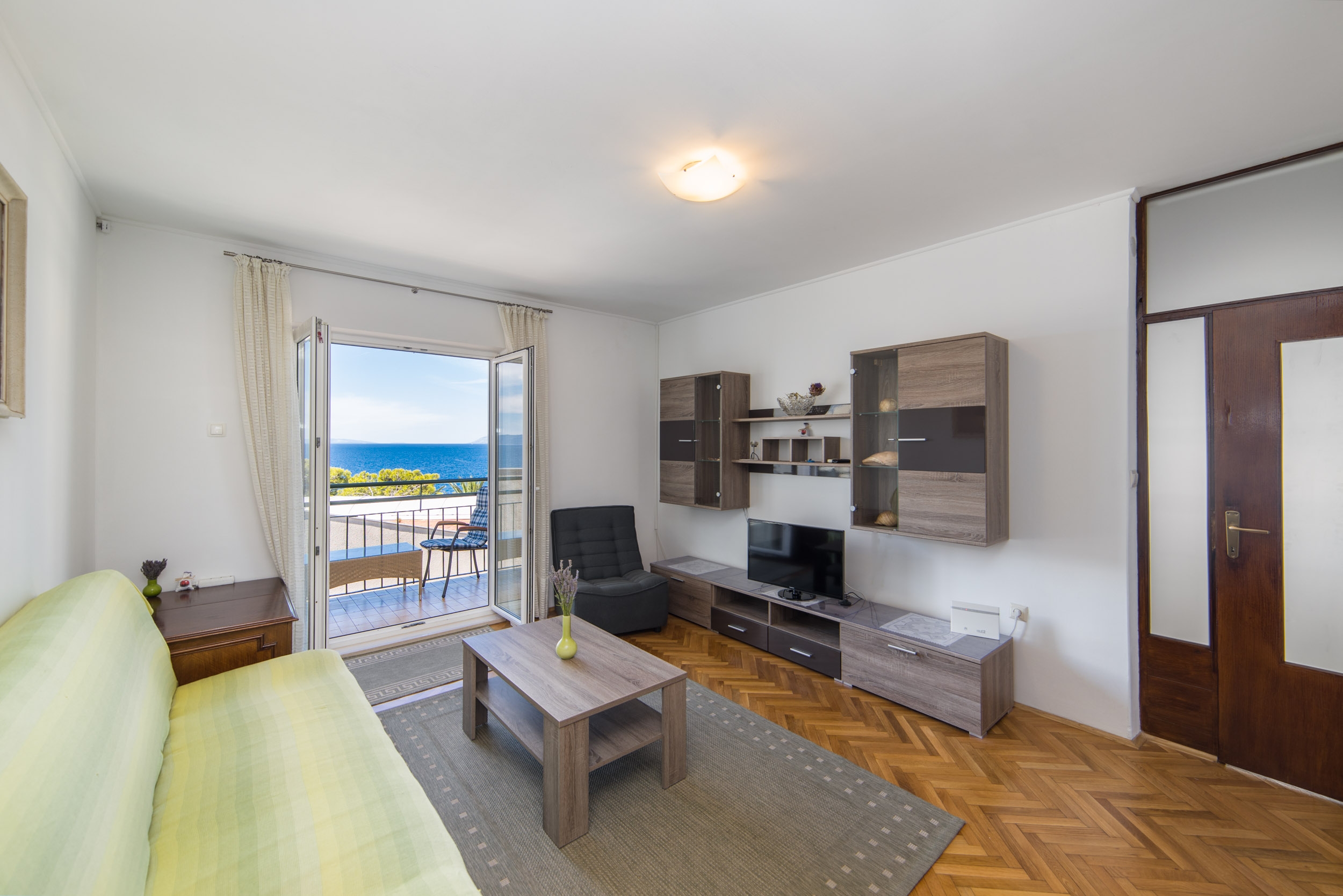 Three bedroom apartment near beach Podgora, Makarska (A-6789-a)