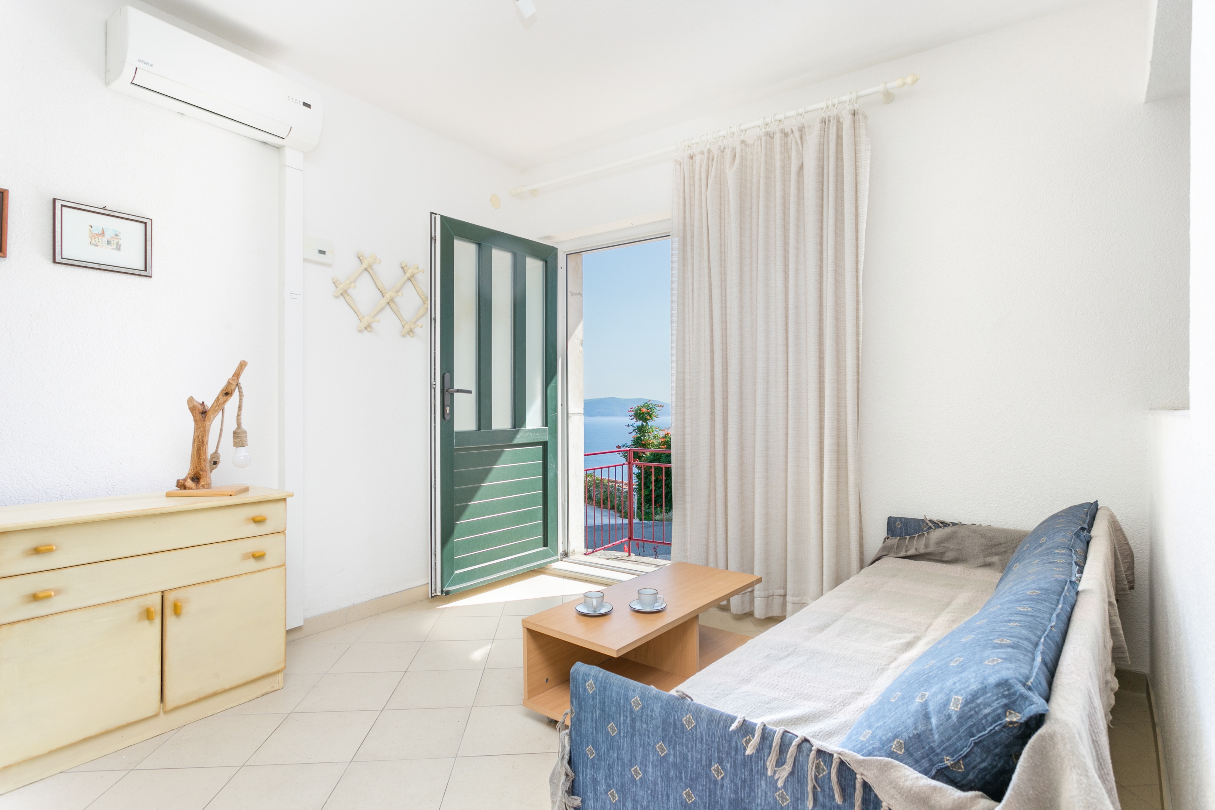 Studio flat with terrace and sea view Igrane, Makarska (AS-6796-b) Studio flat with terrace and sea view Igrane, Makarska (AS-6796-b)