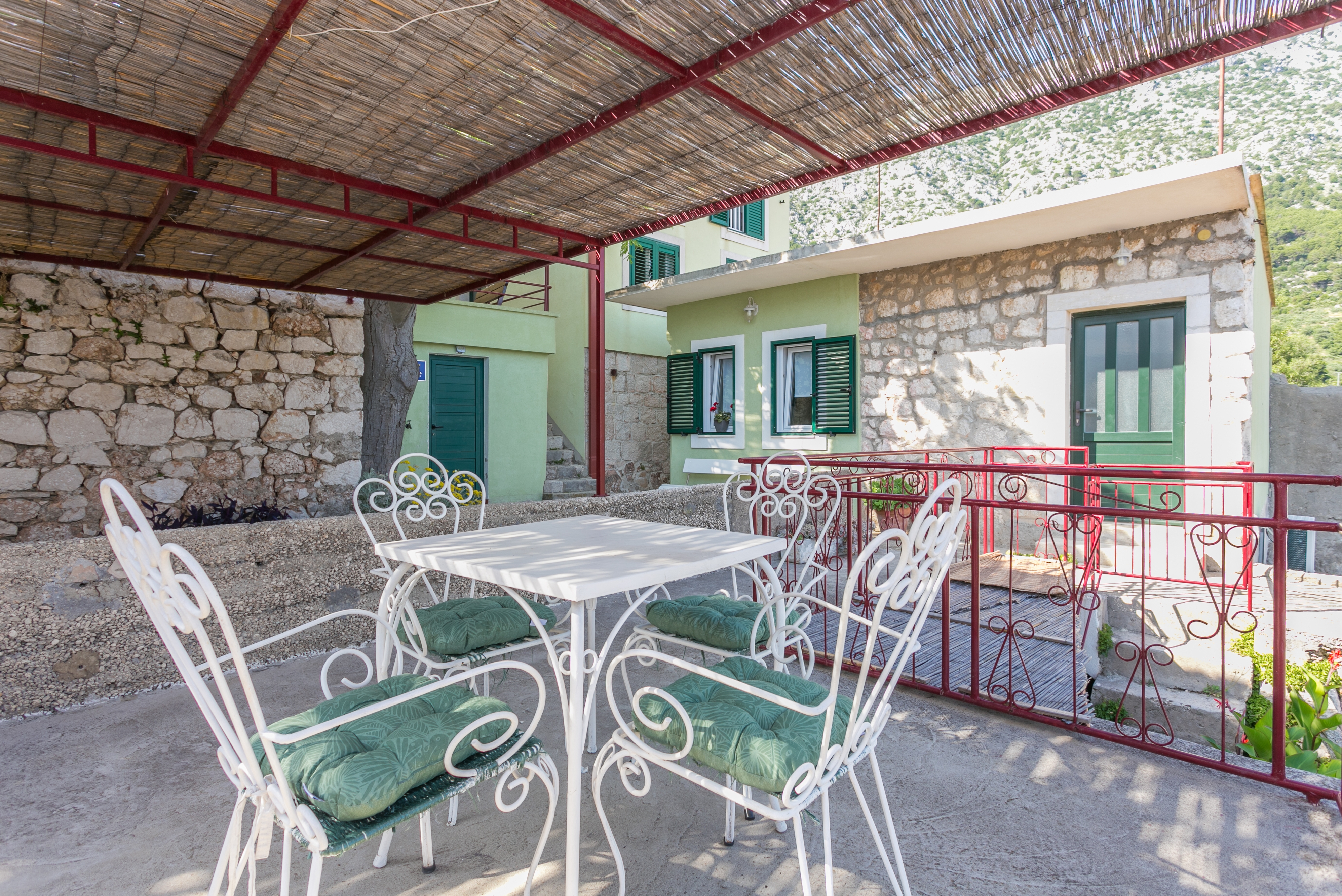 Studio flat with terrace and sea view Igrane, Makarska  AS-b