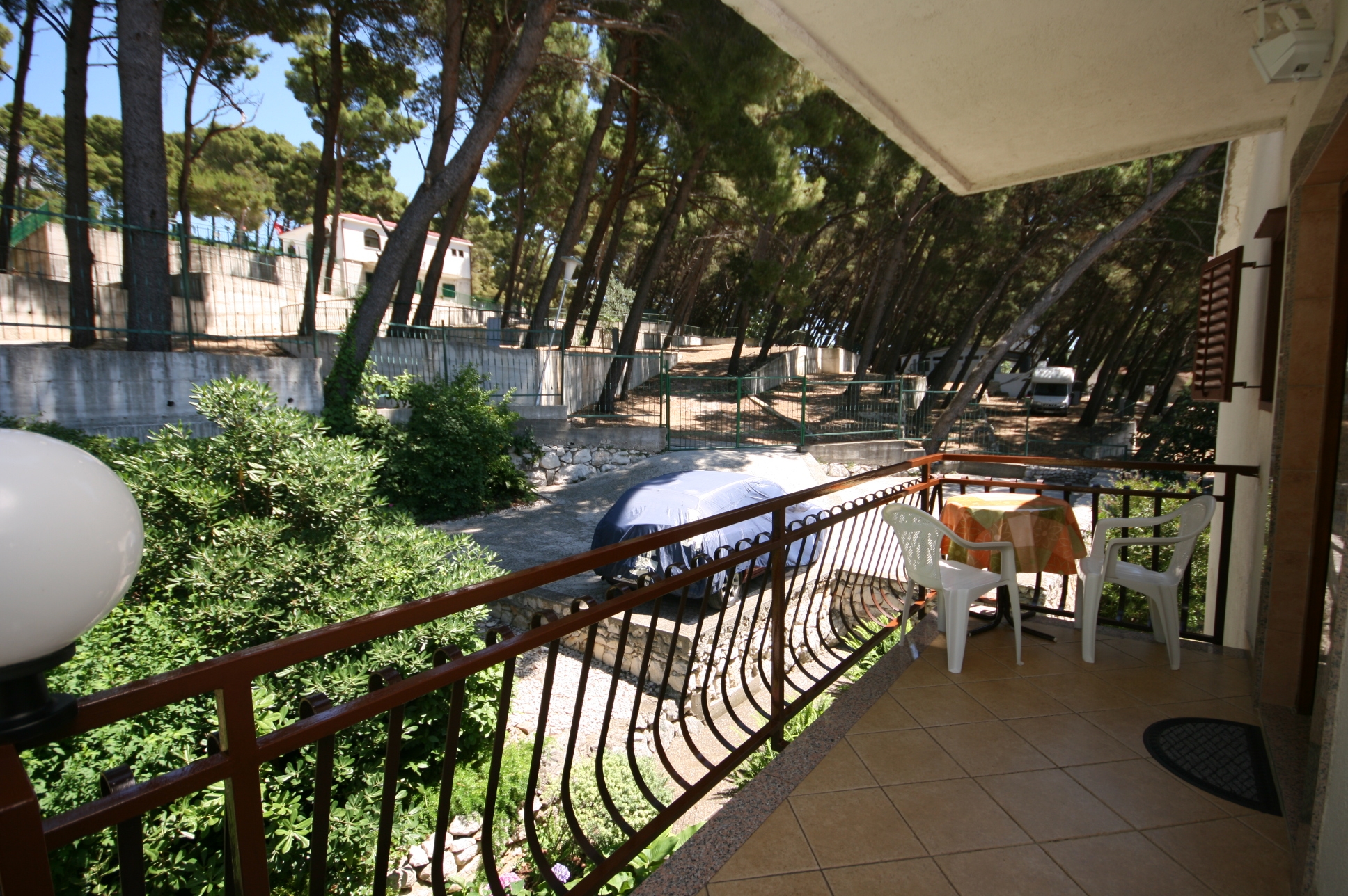 Three bedroom apartment with terrace and sea view Zaostrog, Makarska  A-a