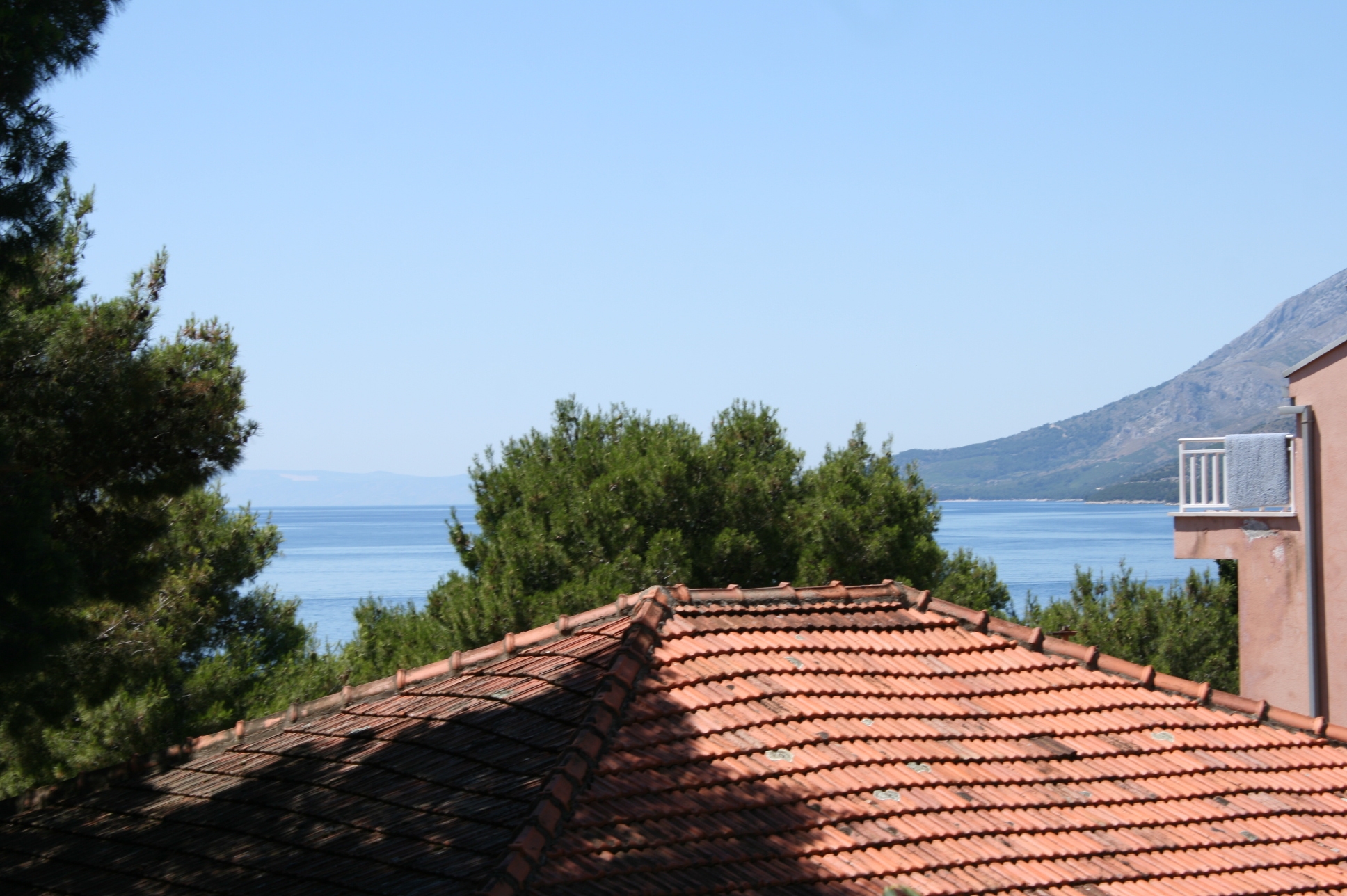 Three bedroom apartment with terrace and sea view Zaostrog, Makarska  A-a