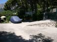 Parkiralište Zaostrog, Makarska, Parkiralište 6799 - Apartmani blizu mora sa šljunčanom plažom.