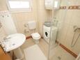 Podgora, Bathroom in the apartment, WiFi.