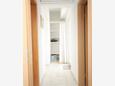 Podgora, Hallway in the apartment, air condition available and WiFi.