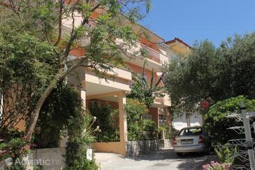 Property Tučepi, Makarska, Property 6806 - Apartments near sea with pebble beach.