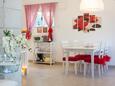 Dining room Kotišina, Dining room in the house, air condition available, (pet friendly) and WiFi.