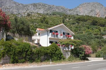 Brist, Makarska, Alloggio 6813 - Appartamenti affitto vicino al mare con la spiaggia ghiaiosa.