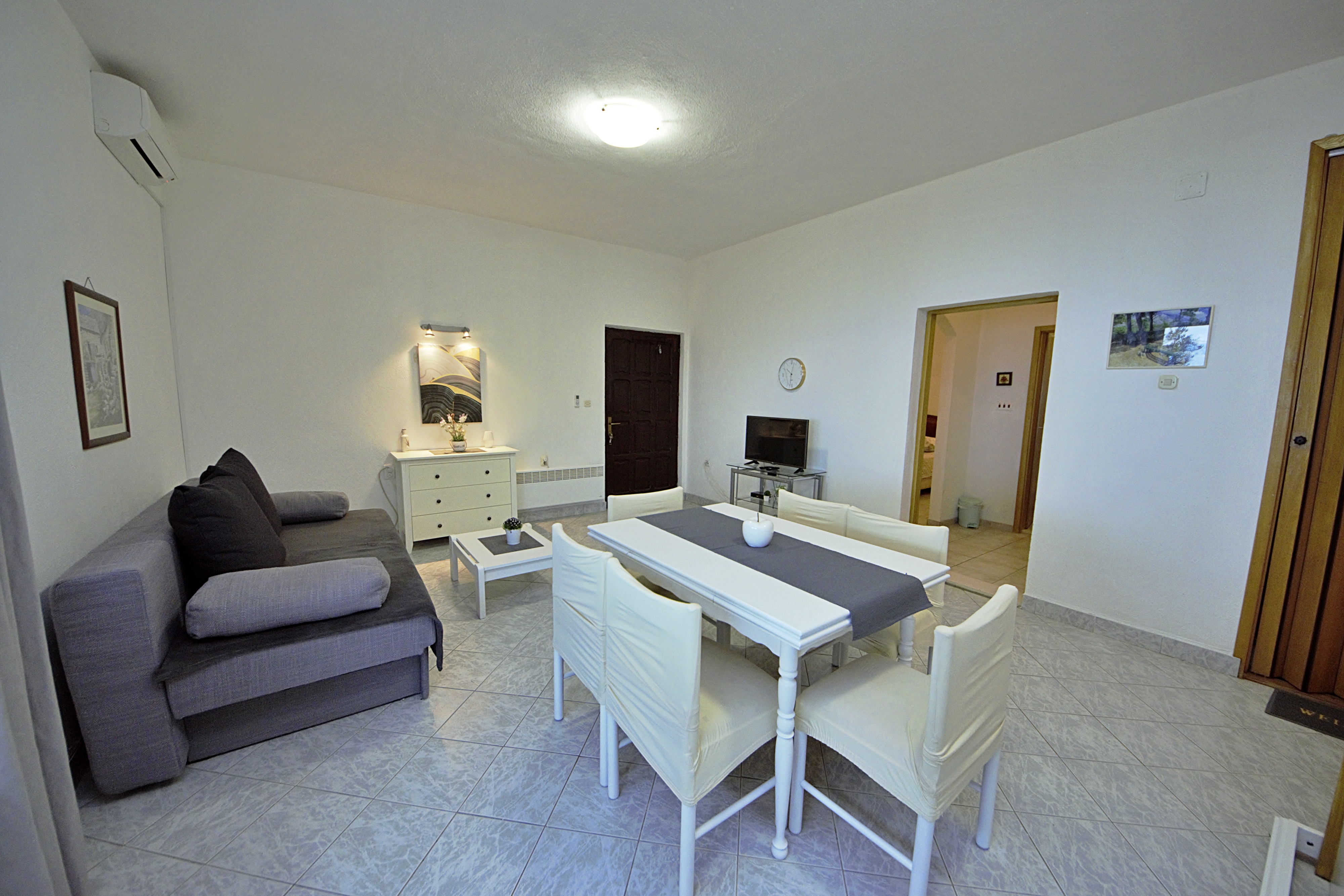 Three bedroom house with terrace and sea view Gornji Tučepi - Podpeć, Makarska  K