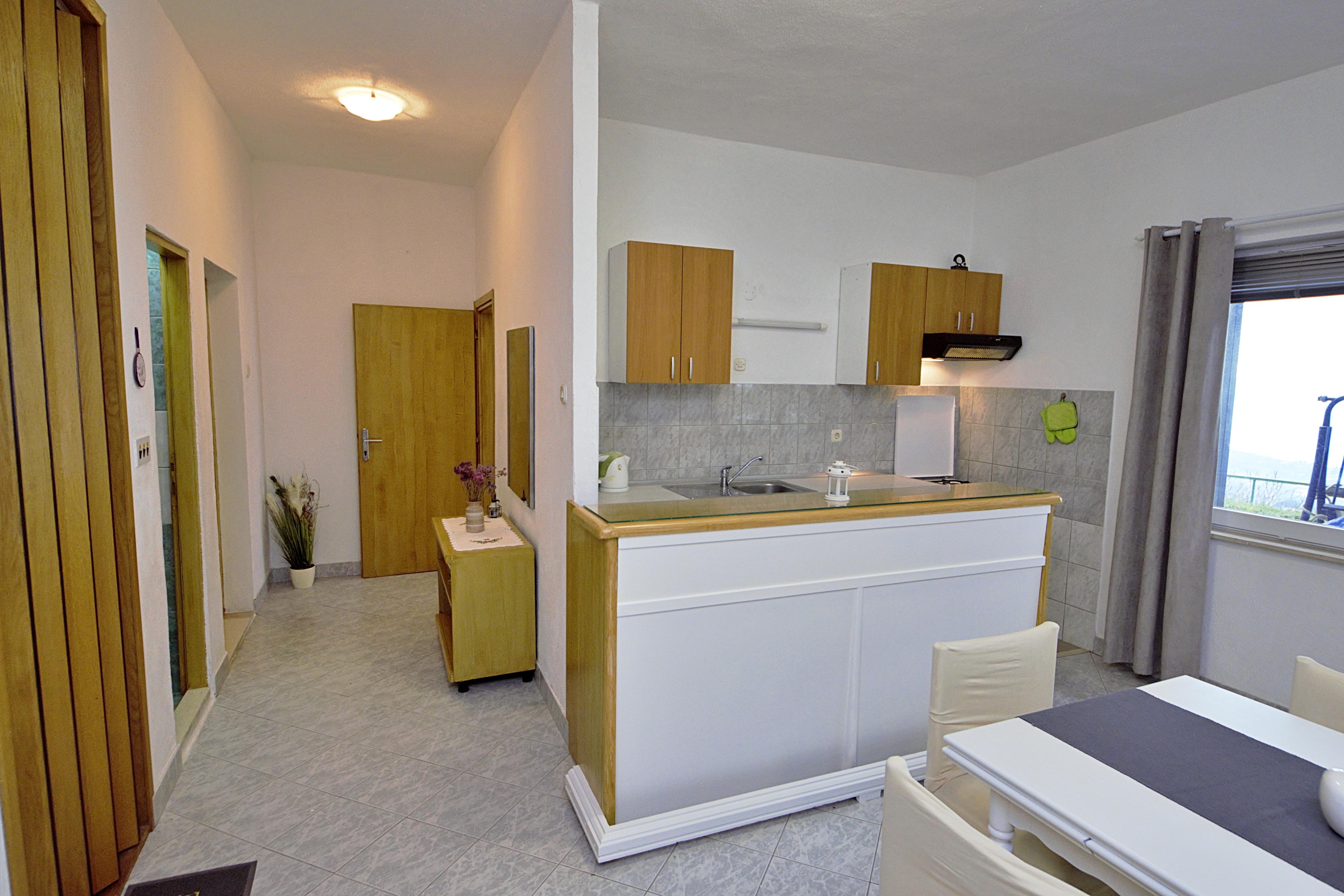 Three bedroom house with terrace and sea view Gornji Tučepi - Podpeć, Makarska  K
