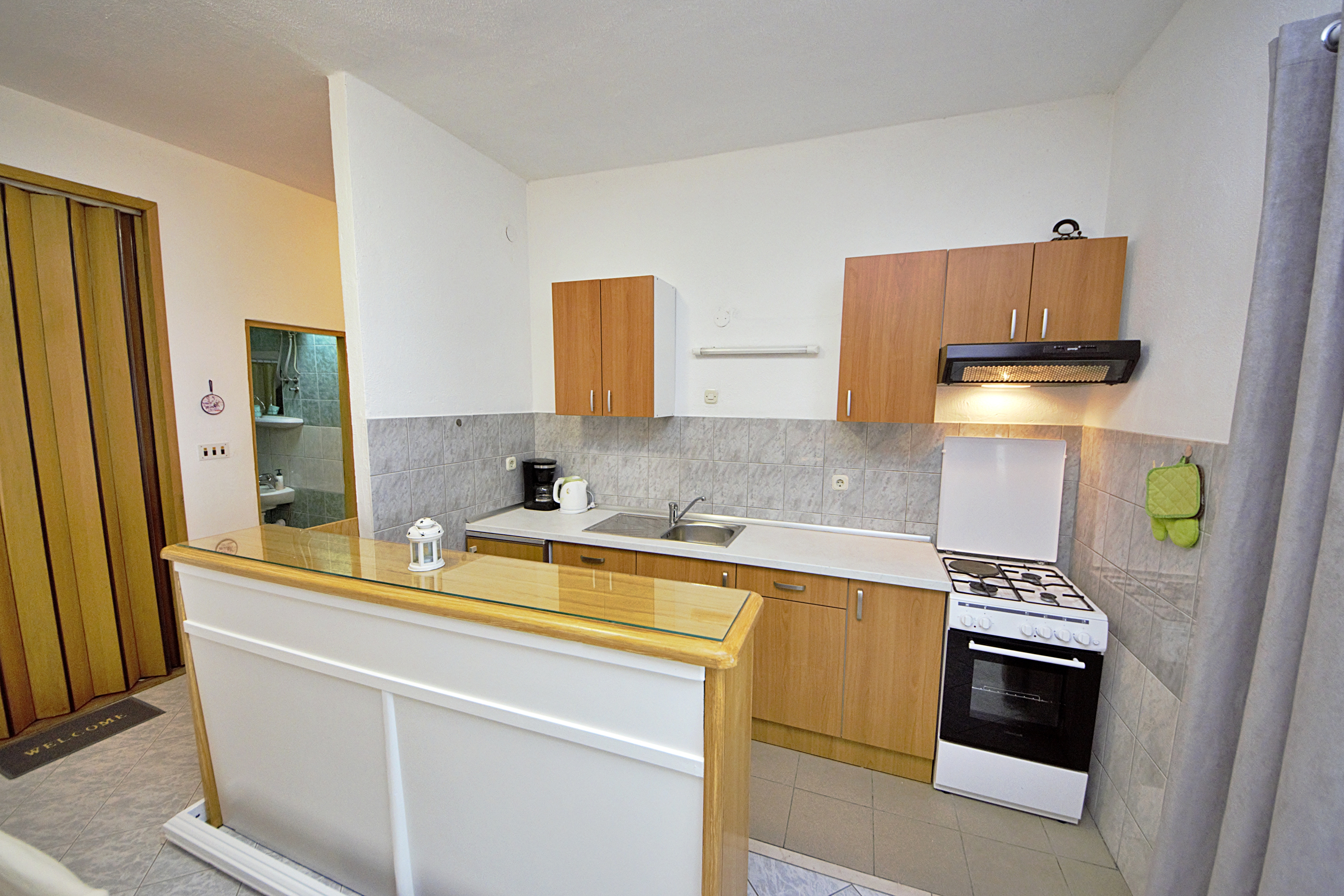 Three bedroom house with terrace and sea view Gornji Tučepi - Podpeć, Makarska  K