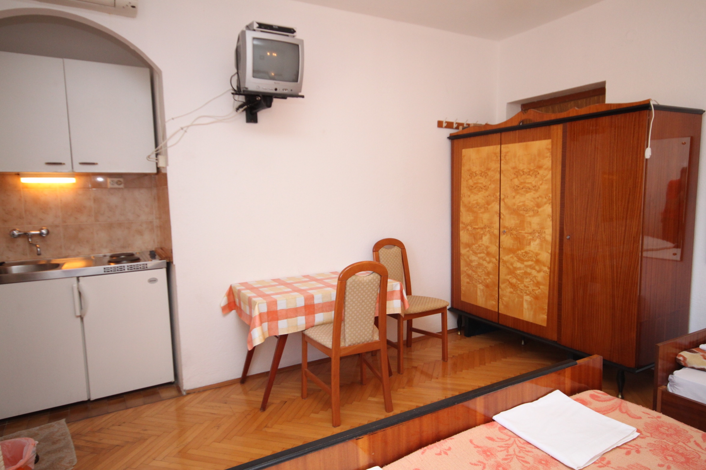 Studio flat with terrace Tučepi, Makarska  AS-a