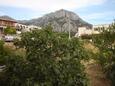 Gradac, Terrace - view in the apartment, (pet friendly) and WiFi.