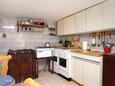 Shared kitchen Podaca, Shared kitchen in the room, (pet friendly) and WiFi.