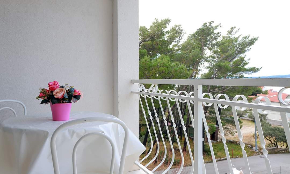 Studio flat with terrace and sea view Baška Voda, Makarska (AS-6827-e) Studio flat with terrace and sea view Baška Voda, Makarska (AS-6827-e)