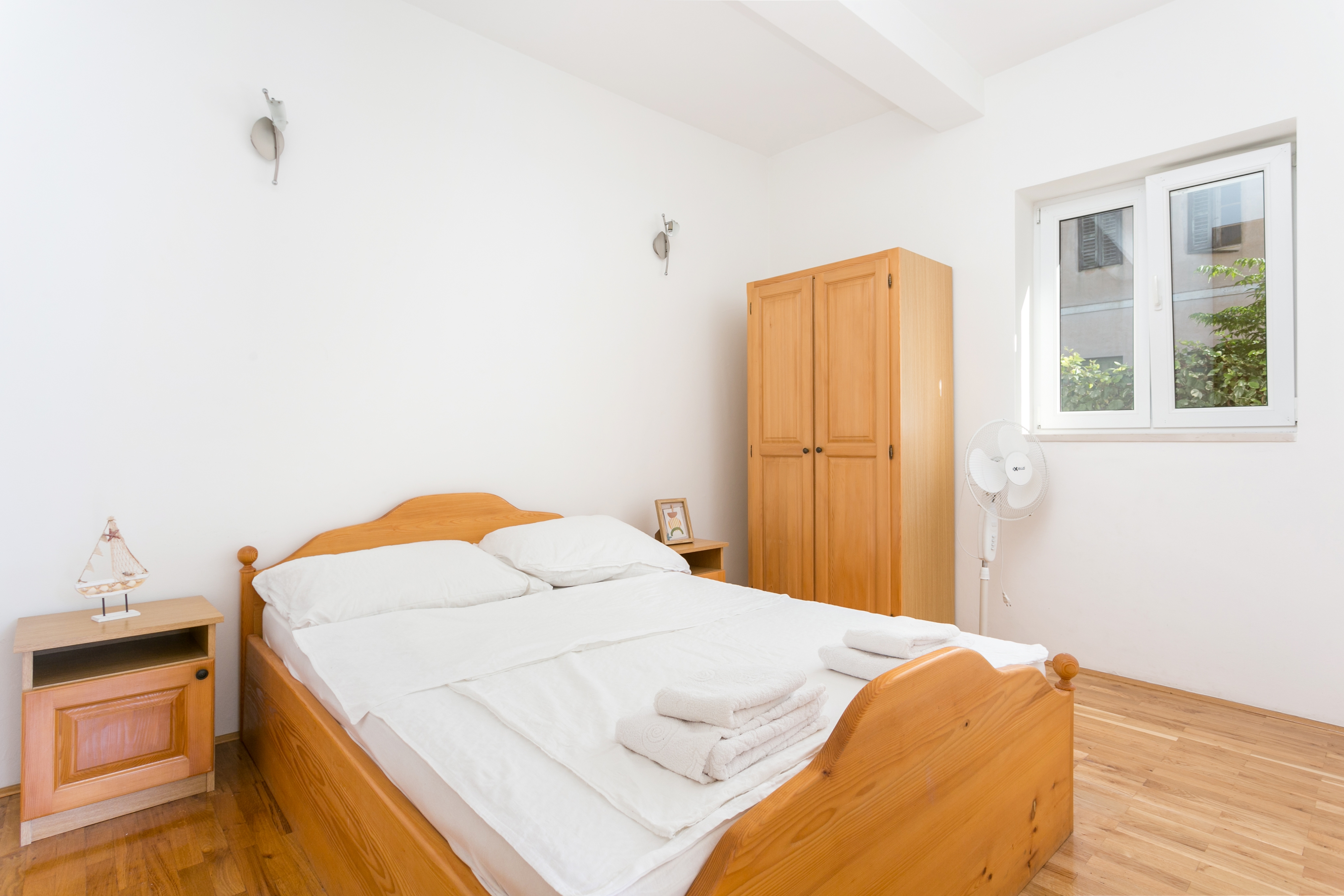Two bedroom apartment with terrace and sea view Brela, Makarska  A-a