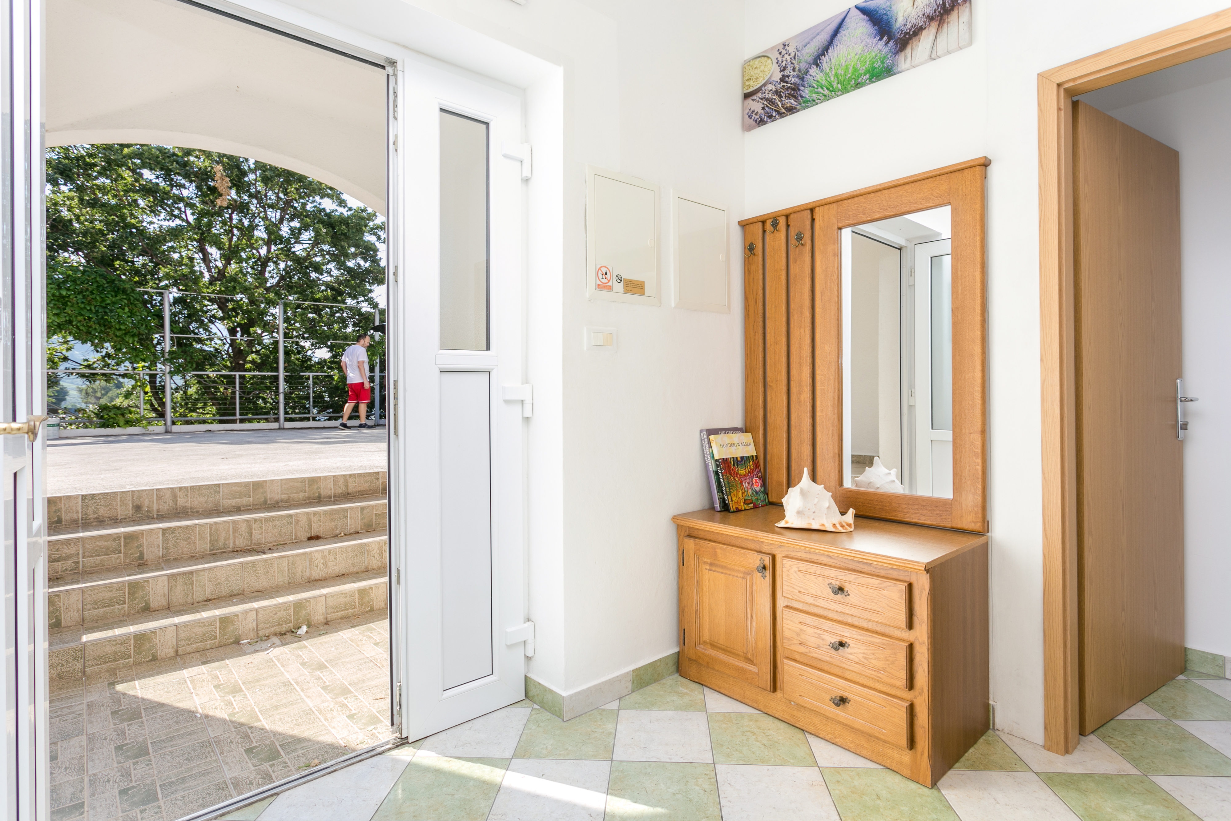 Two bedroom apartment with terrace and sea view Brela, Makarska  A-a