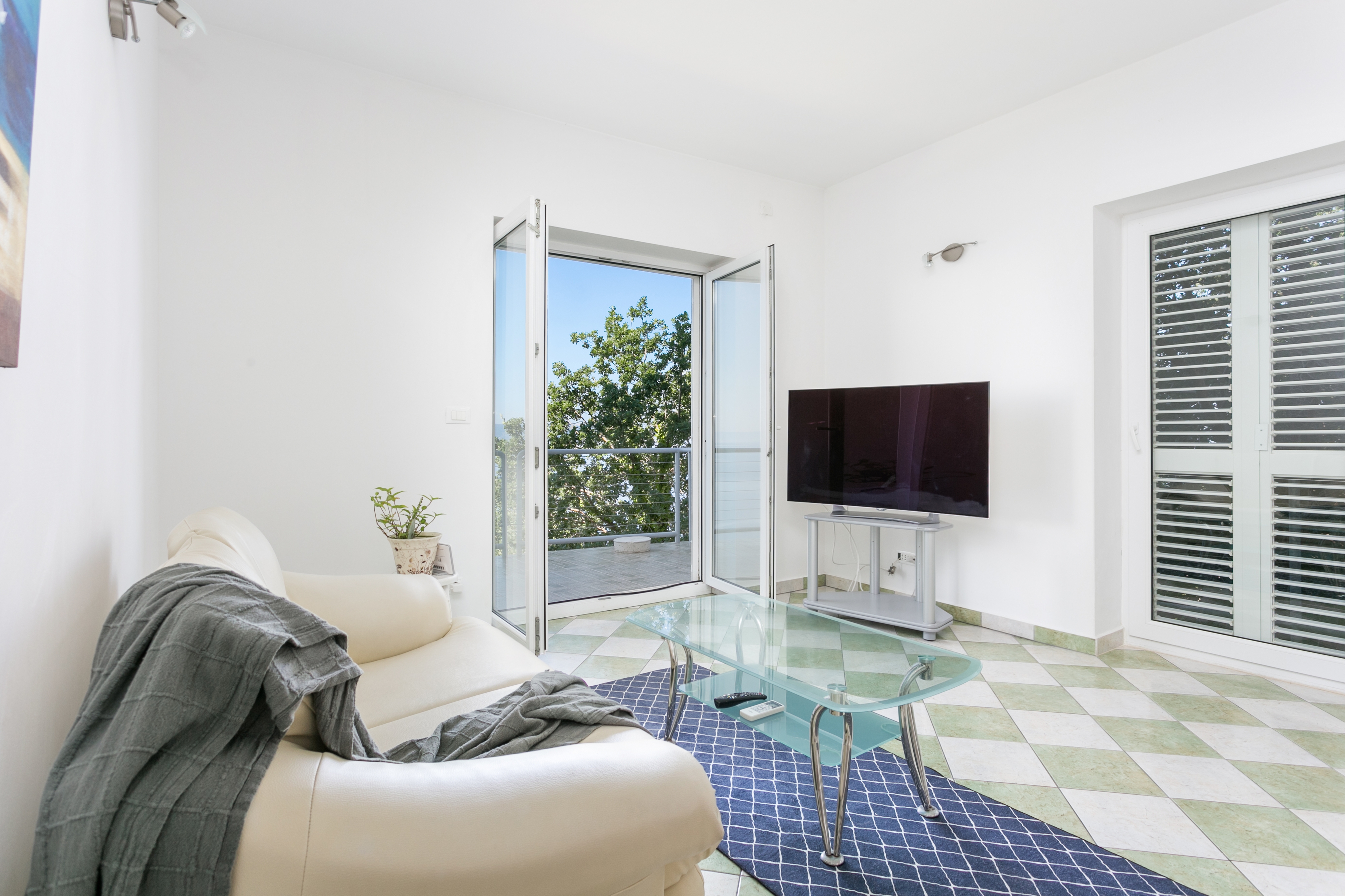 Two bedroom apartment with terrace and sea view Brela, Makarska (A-6828-a)