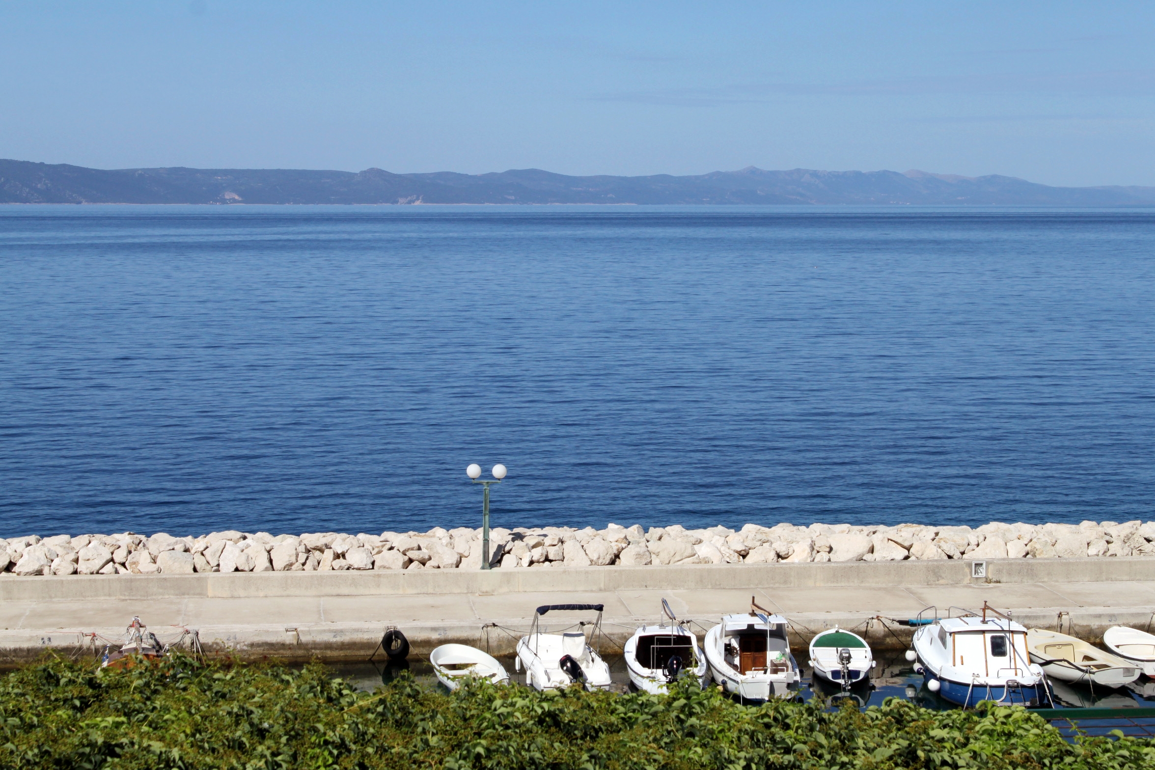 Four bedroom apartment with balcony and sea view Podgora, Makarska  A-a