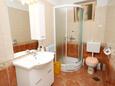 Bathroom 1 Podgora, Bathroom 1 in the apartment, WiFi.