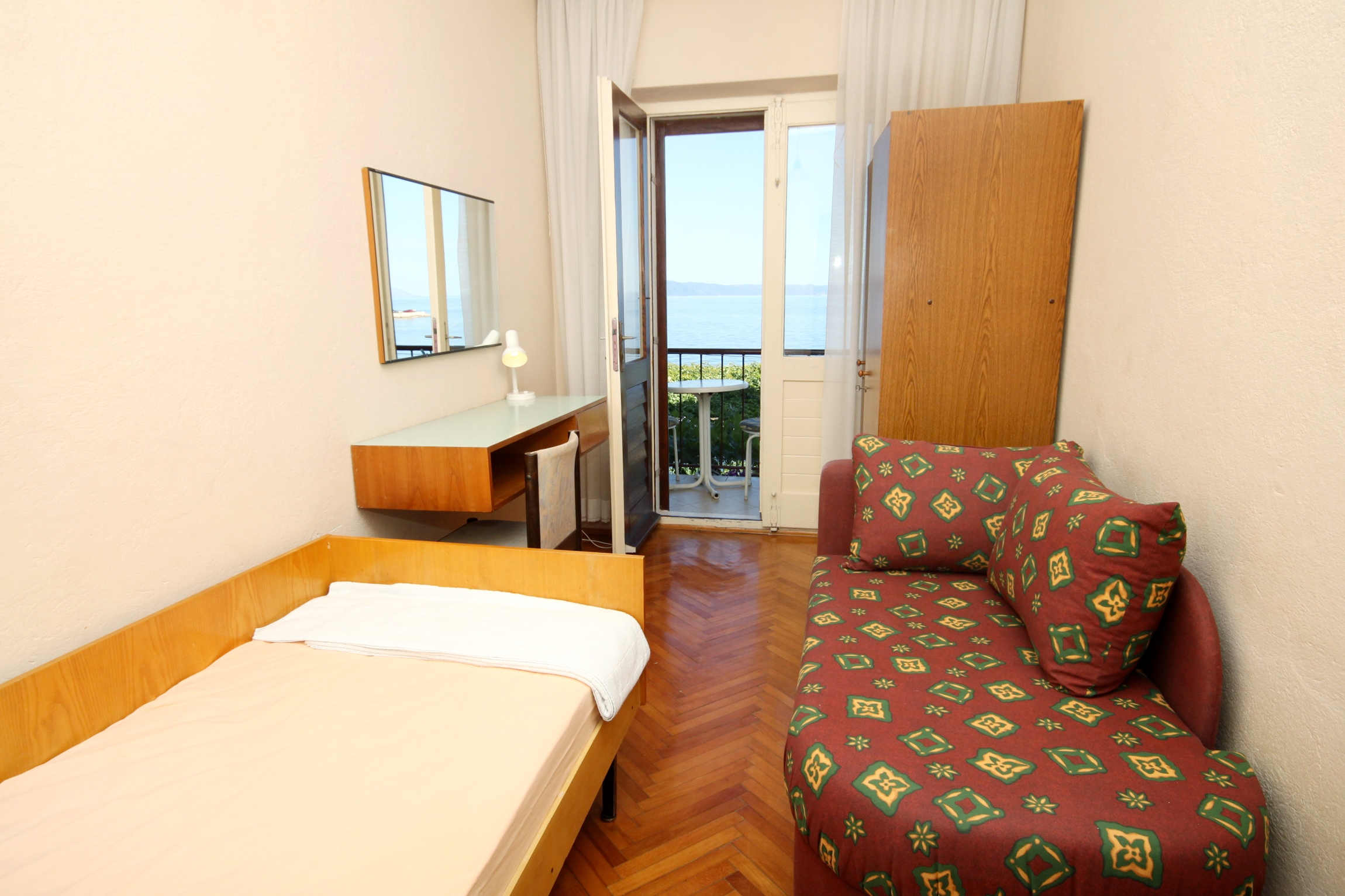 Four bedroom apartment with balcony and sea view Podgora, Makarska  A-a