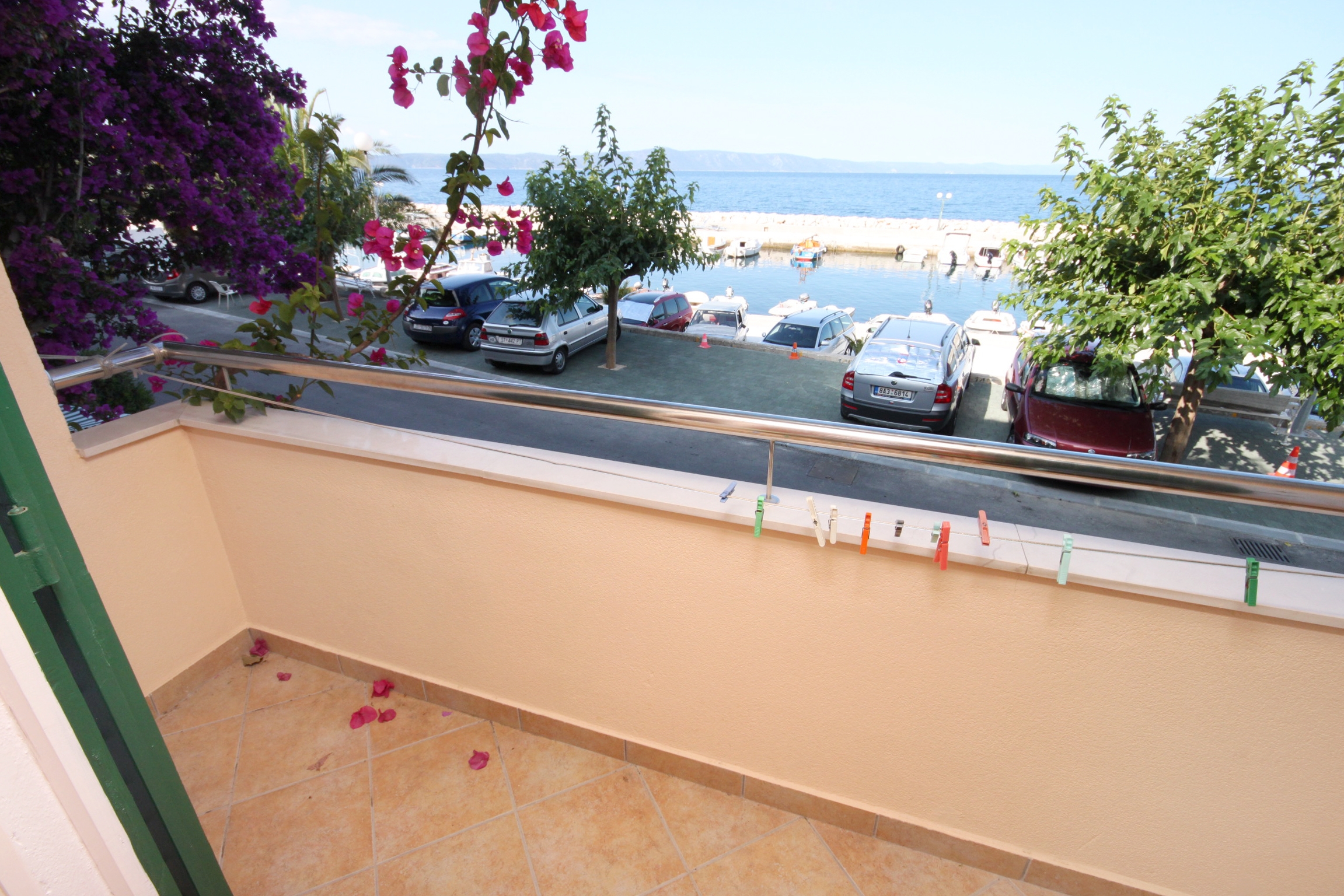 One bedroom apartment with terrace and sea view Podgora, Makarska  A-b