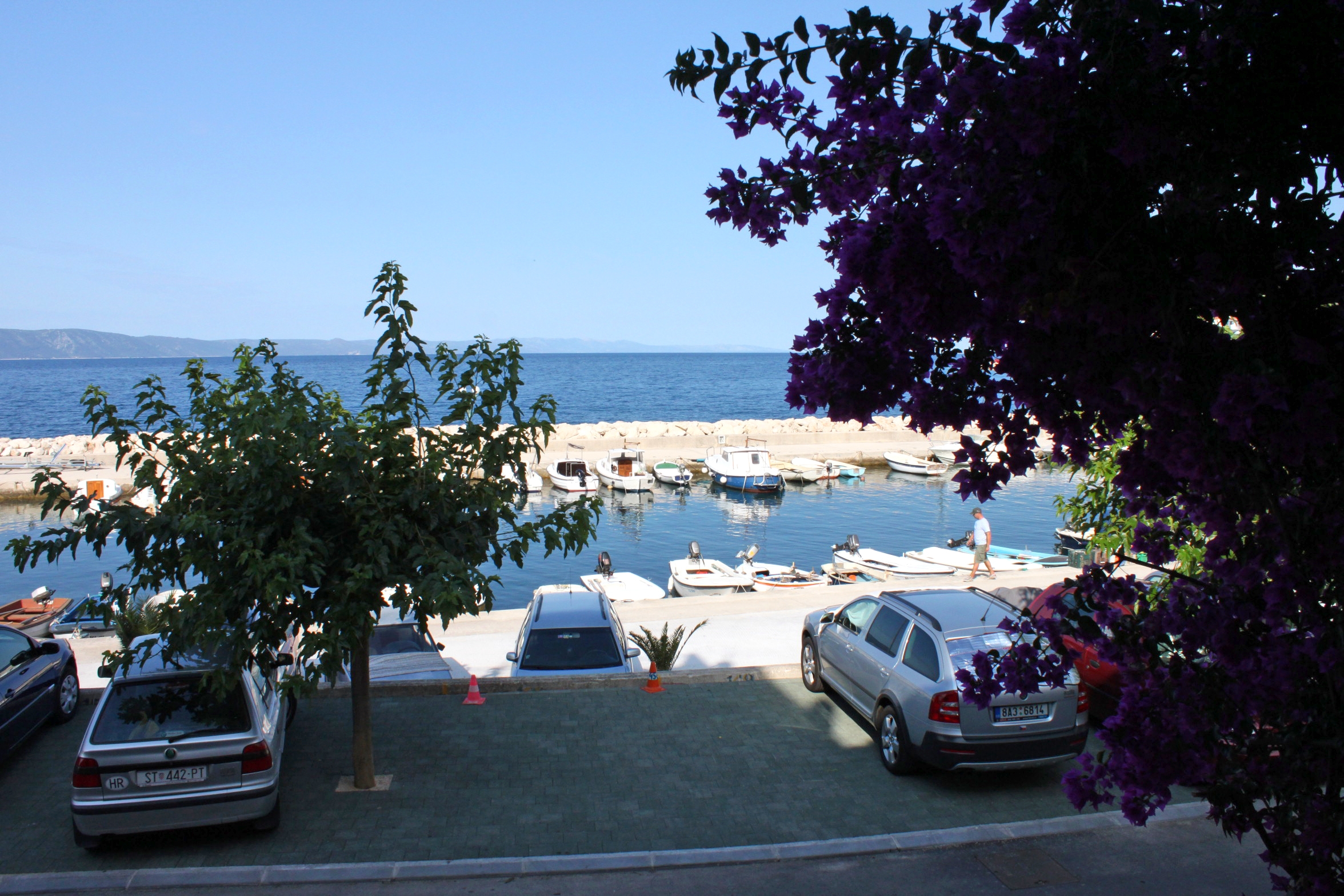 One bedroom apartment with terrace and sea view Podgora, Makarska  A-b
