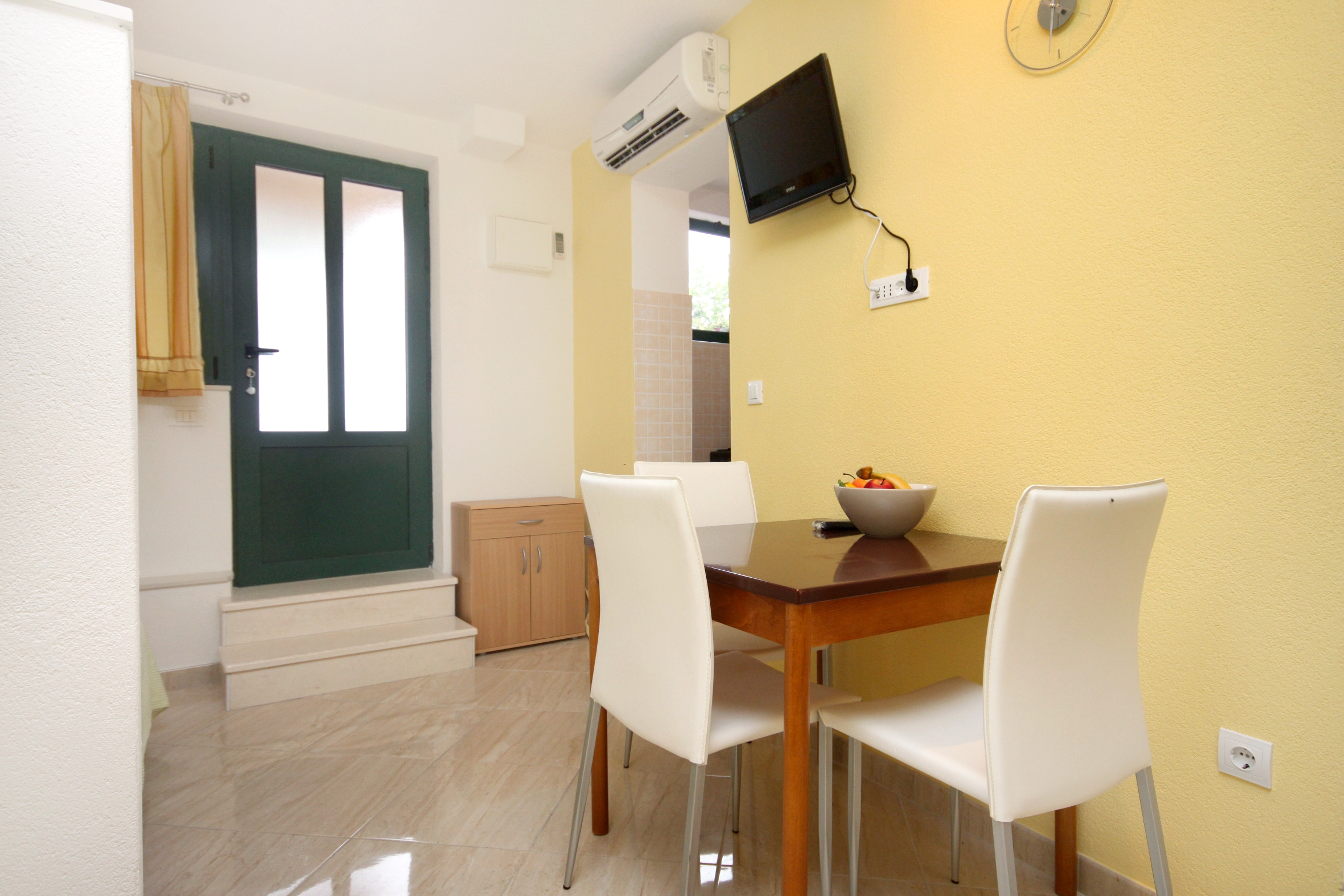 Studio flat with terrace and sea view Podgora, Makarska (AS-6836-b)