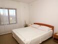 Bedroom 2 Neviđane, Bedroom 2 in the apartment, (pet friendly) and WiFi.