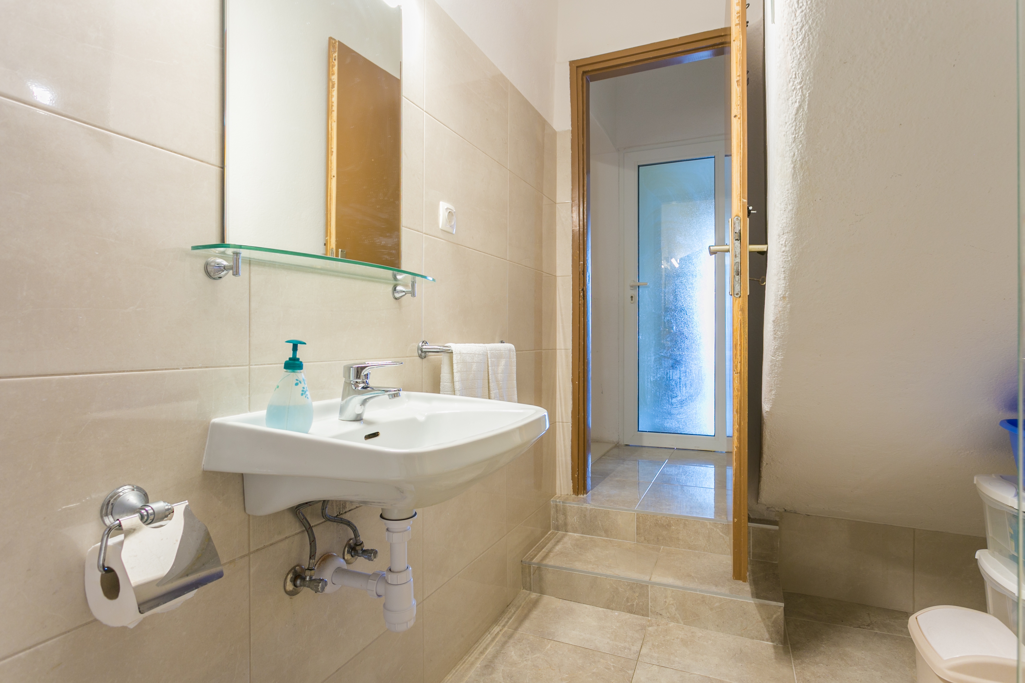 One bedroom apartment near beach Podgora, Makarska  A-b