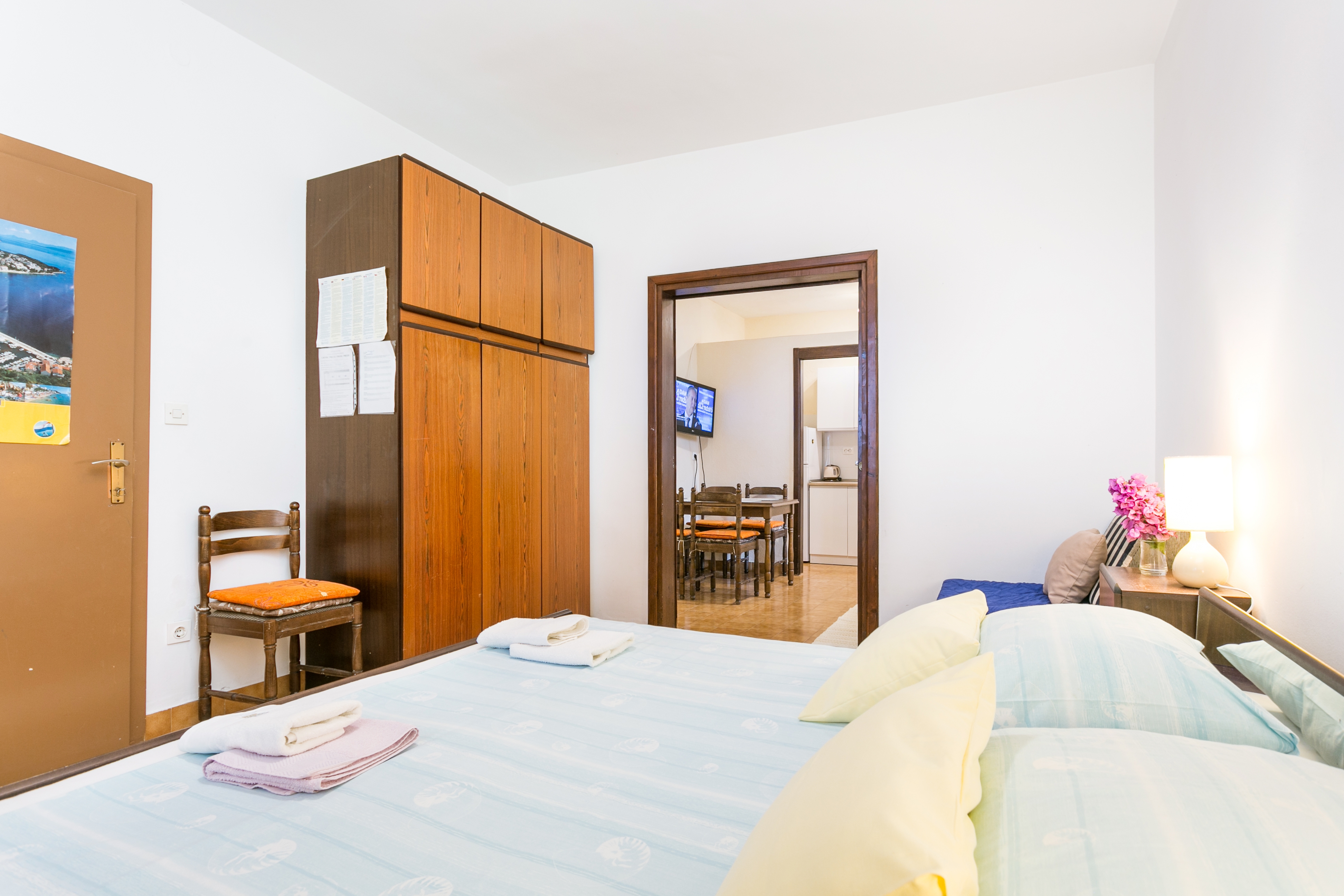 One bedroom apartment near beach Podgora, Makarska  A-b