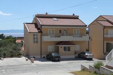 Makarska, Makarska, Hébergement 6850 - Appartement avec une plage de galets.